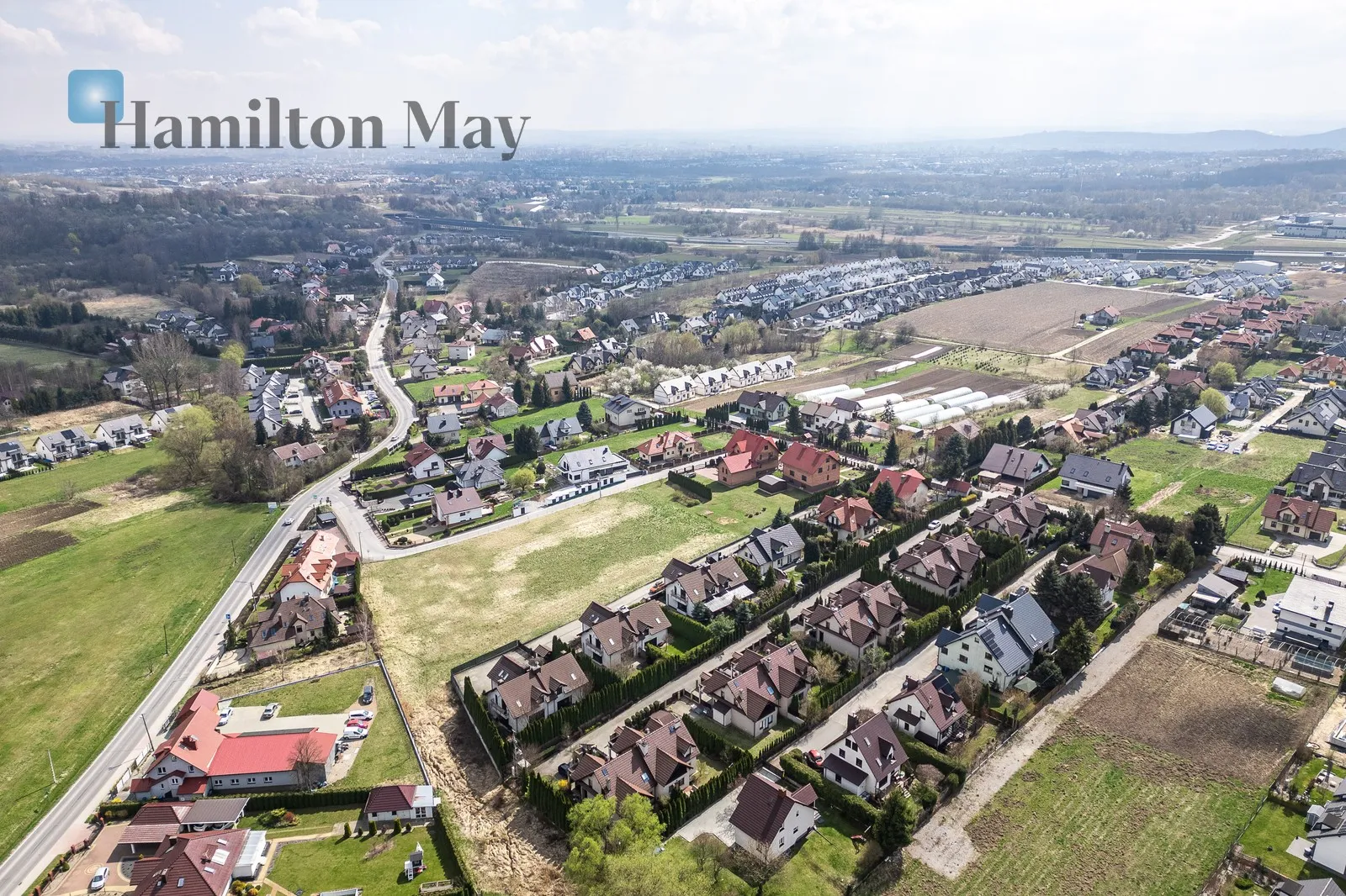 Comfortable, ready-to-move-in semi-detached house in a quiet area near Krakow - slider