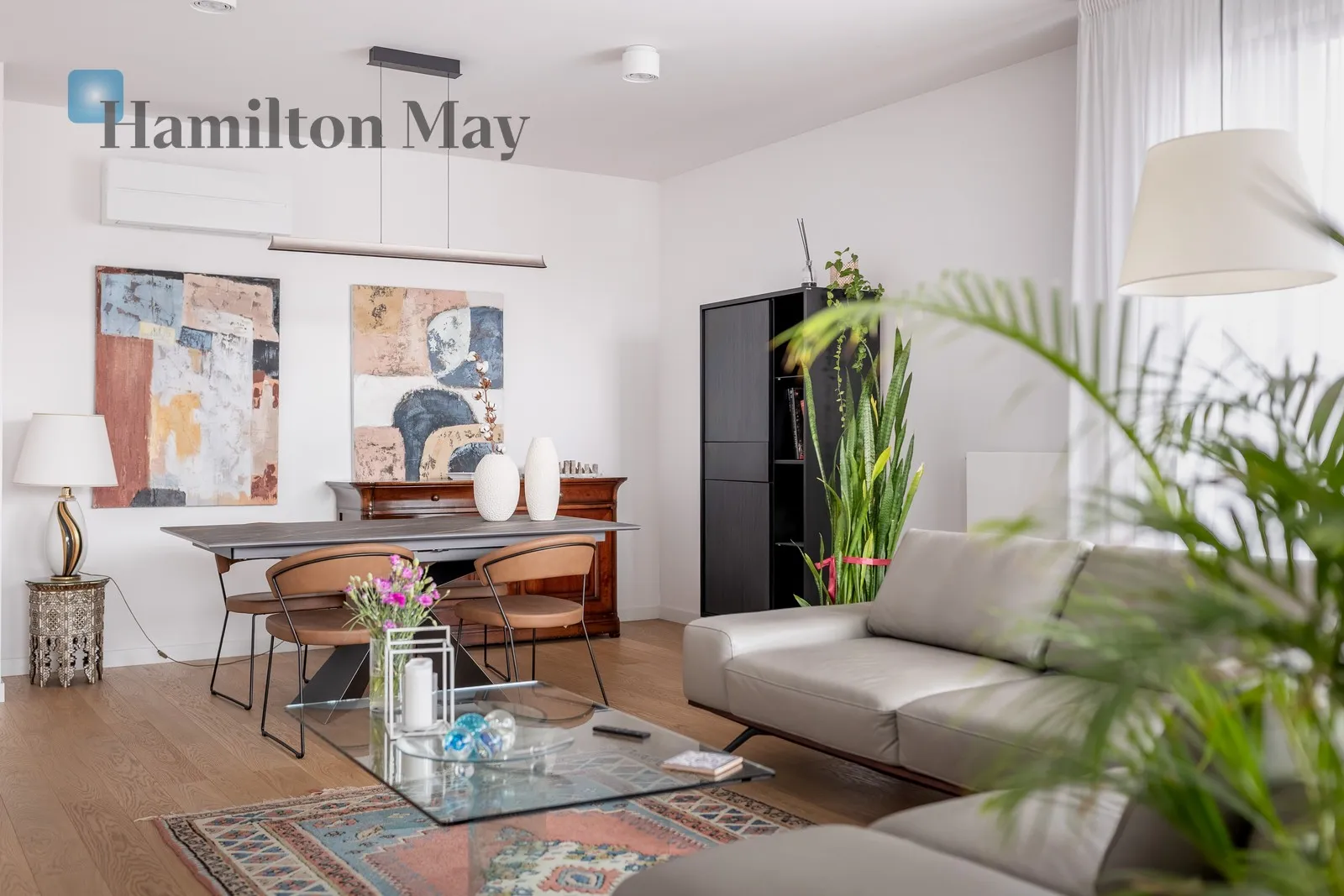 Distance to centre: 3.23 km Level: 3 Price: 2680000 PLN Bedrooms: 3 Bathrooms: 2 Size: 120m2 Price/m2: 22333 PLN - slider