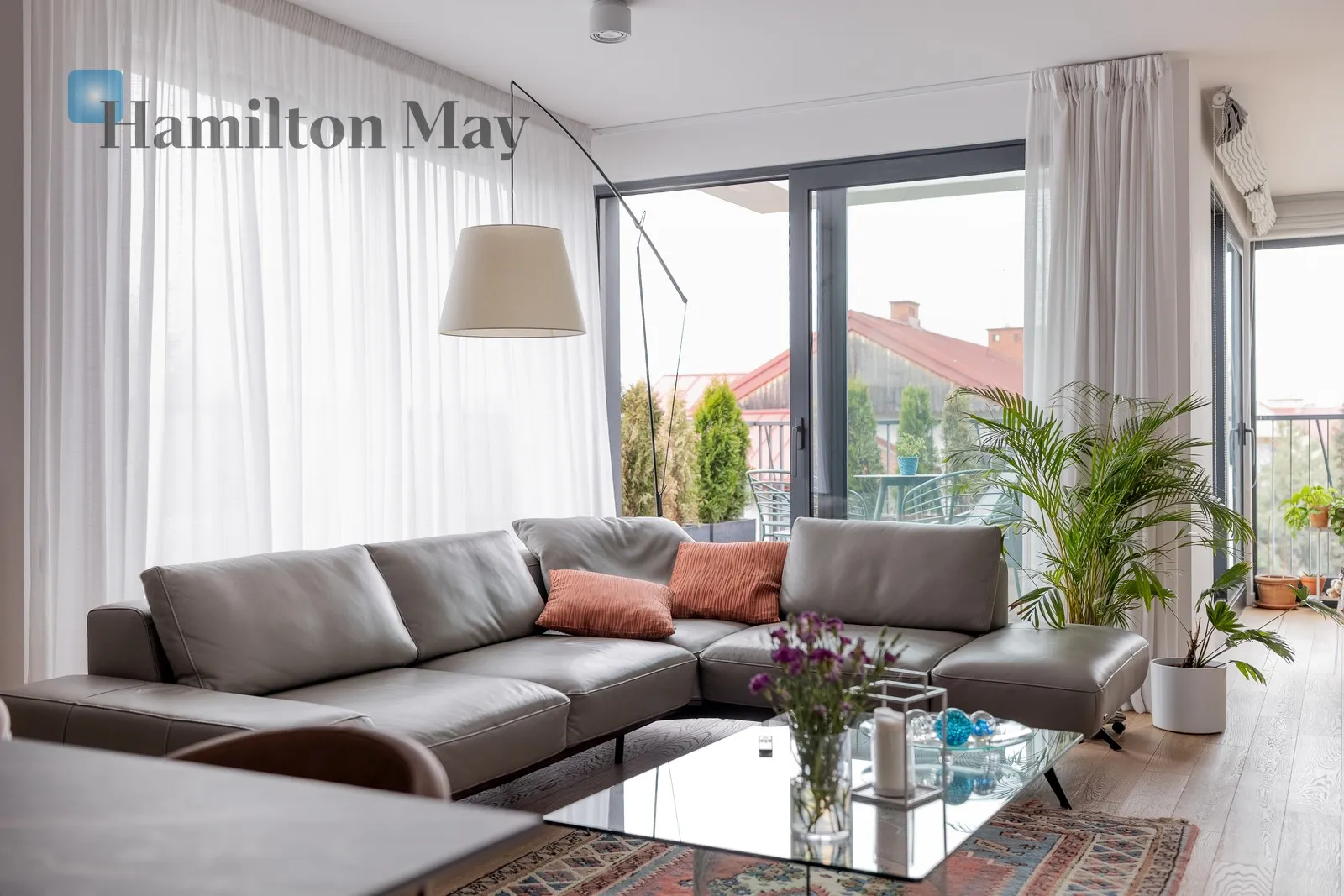 City: Kraków Street: Jerzego Samuela Bandtkiego Region: Bronowice Distance to centre: 3.23 km Level: 3 Price: 2680000 PLN - slider