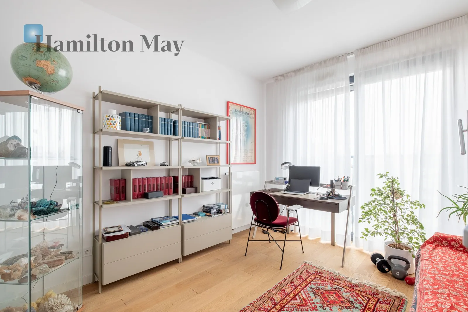 Distance to centre: 3.23 km Level: 3 - slider