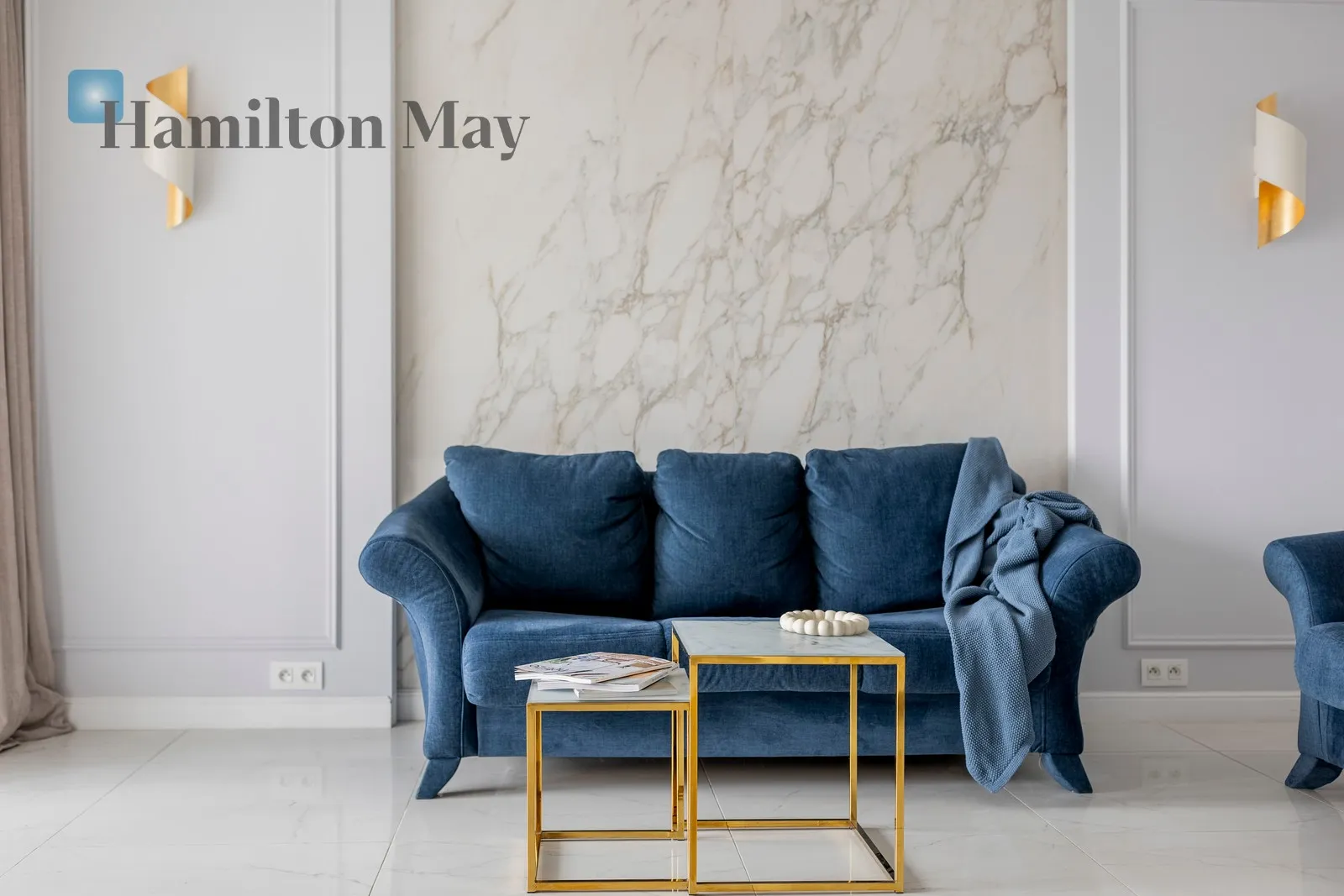 An elegant apartment with a view of the Vistula River in the Pianissimo building - slider