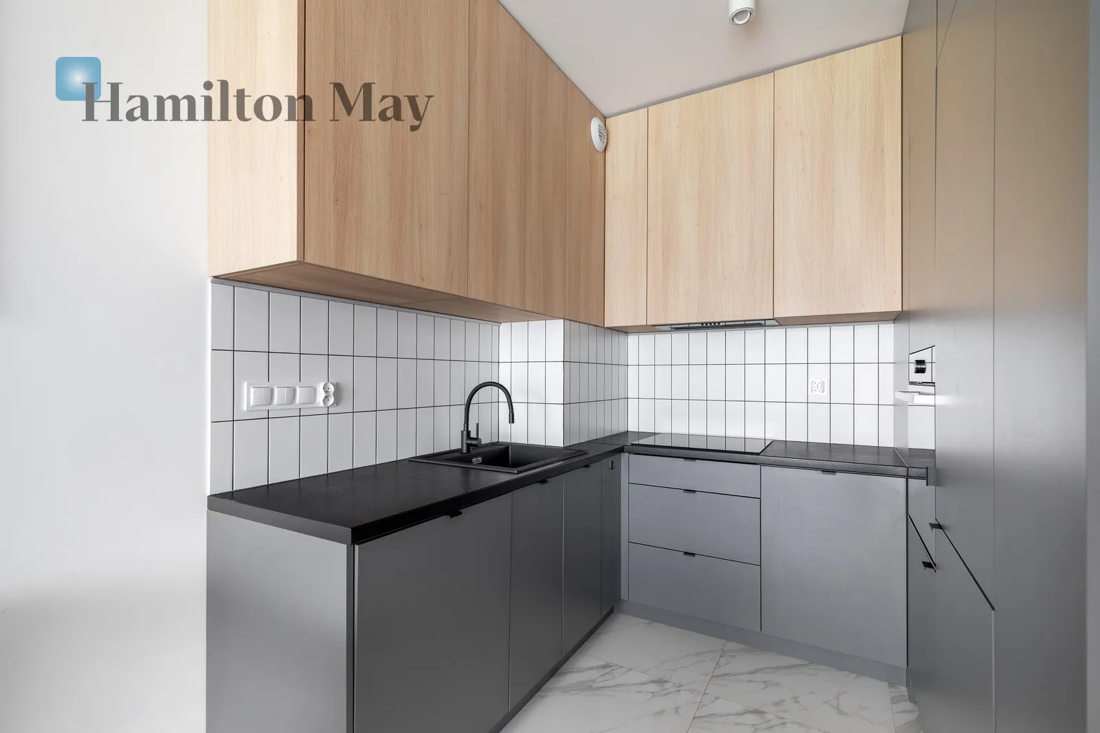 Komfortowe mieszkanie z balkonem - slider