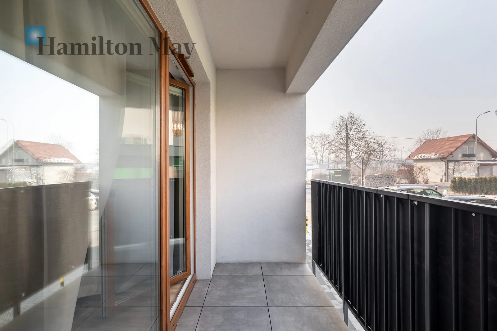 Komfortowe mieszkanie z balkonem - slider