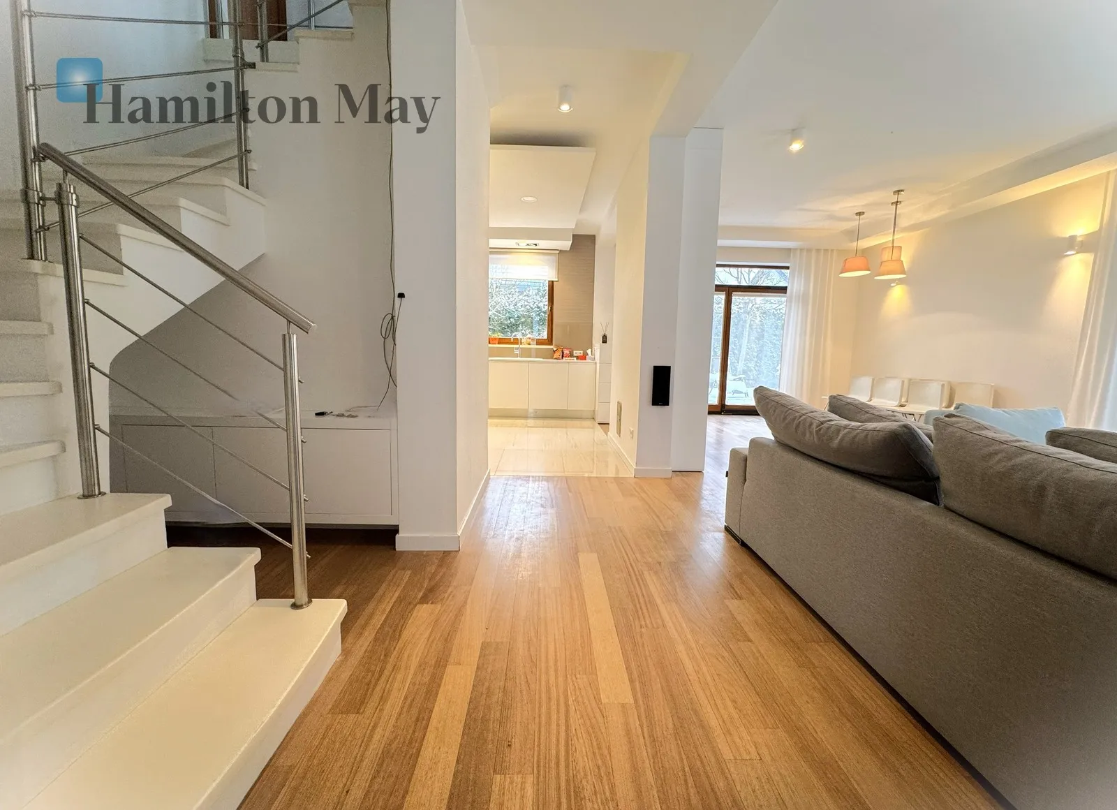 An elegant, comfortable semi-detached house on Parkowe Wzgórze in Mogilany - slider