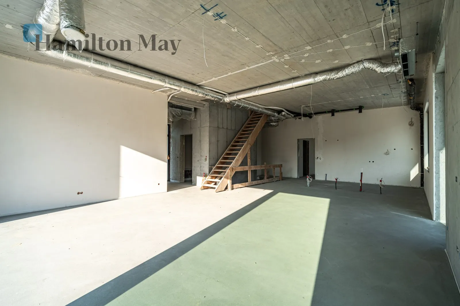 Subregion: Wola Justowska Distance to centre: 6.85 km - slider