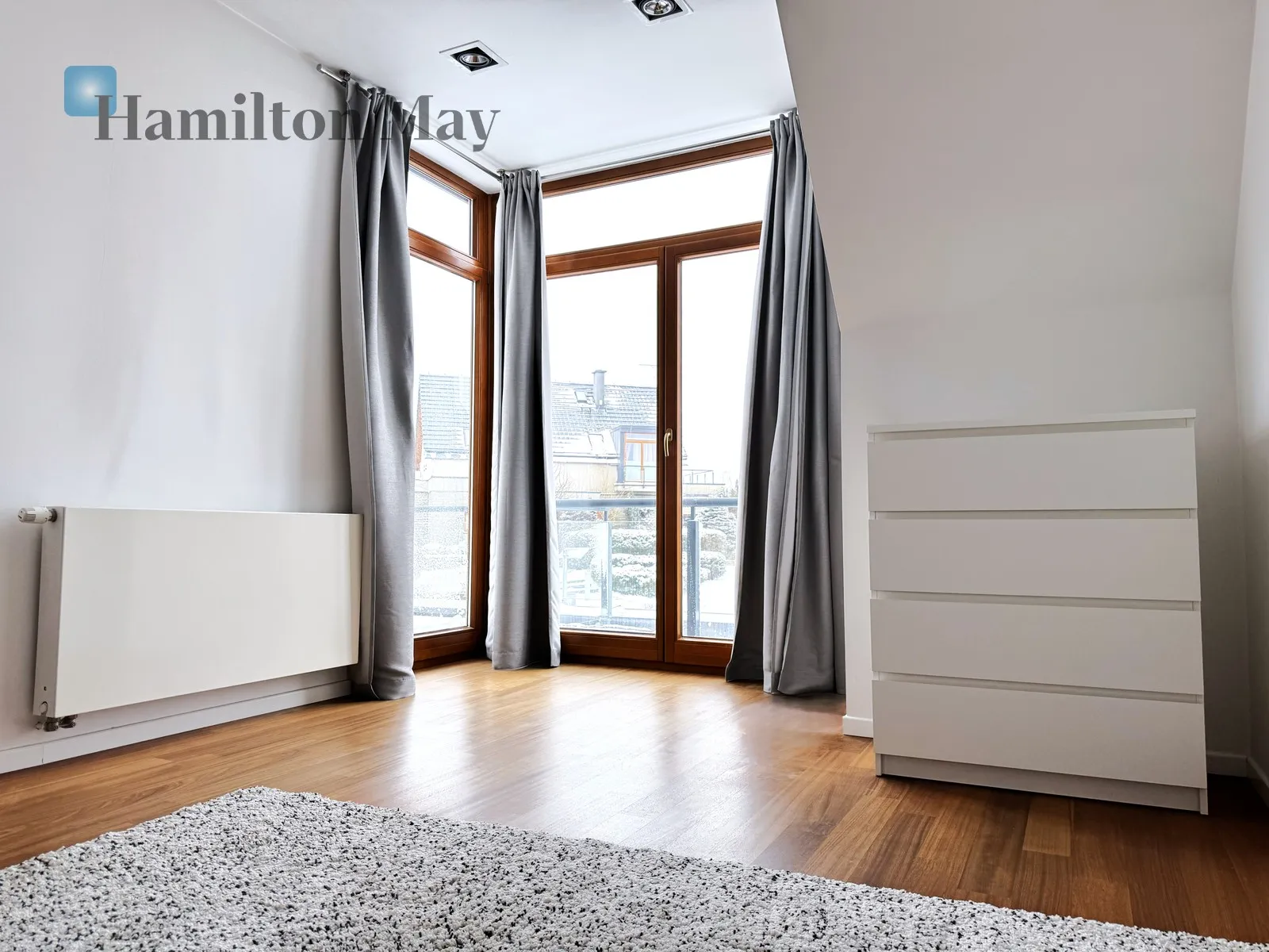 An elegant, comfortable semi-detached house on Parkowe Wzgórze in Mogilany - slider