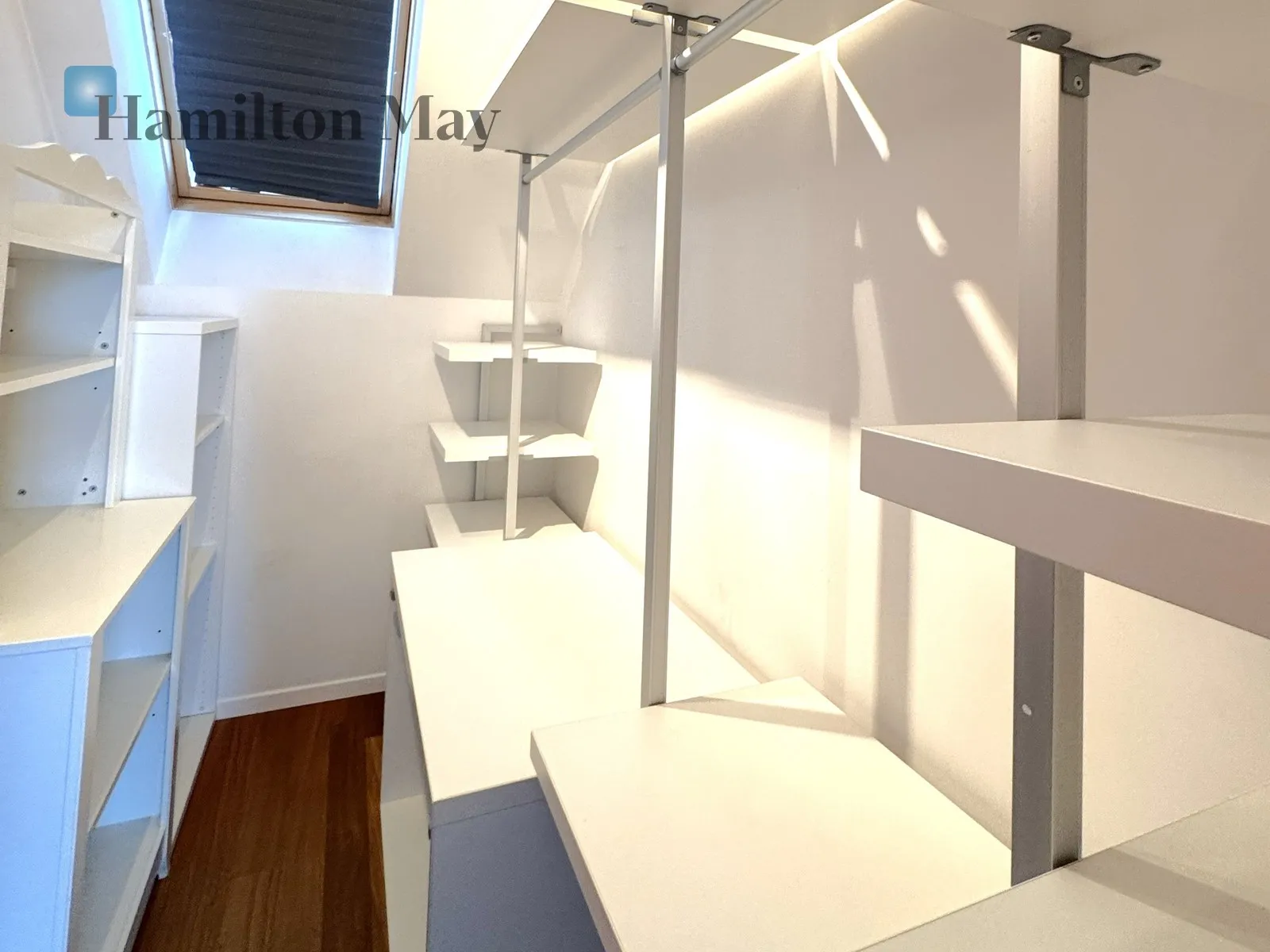 An elegant, comfortable semi-detached house on Parkowe Wzgórze in Mogilany - slider