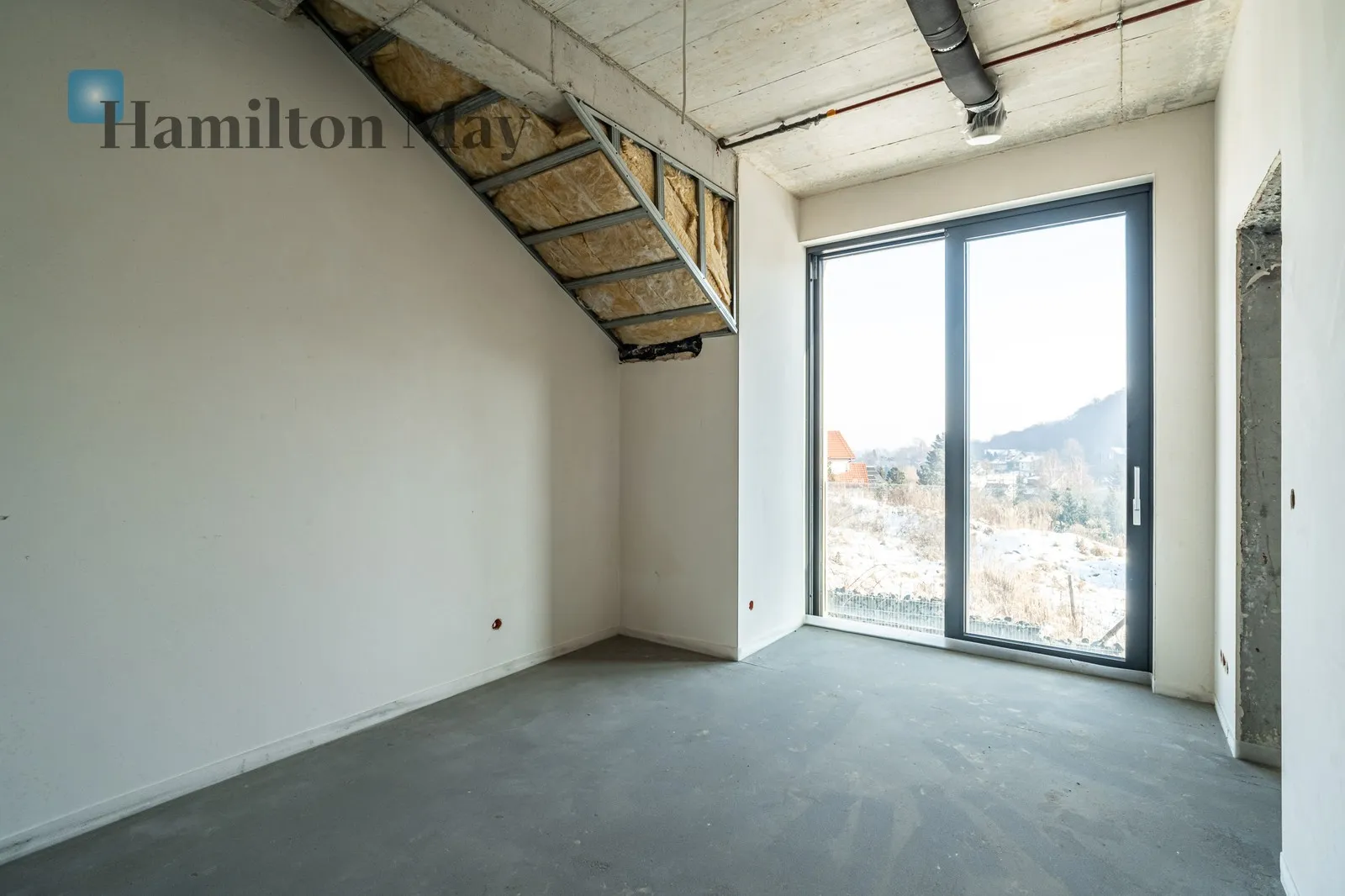 An elegant detached single-family house with an elevator and a unique view of Wola Justowska - slider