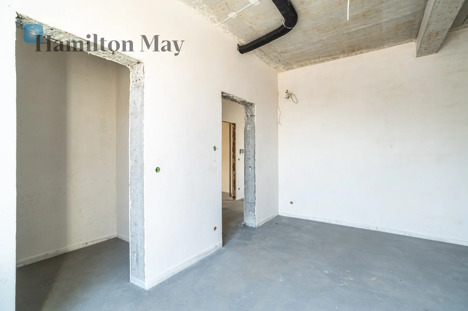 An elegant detached single-family house with an elevator and a unique view of Wola Justowska - slider