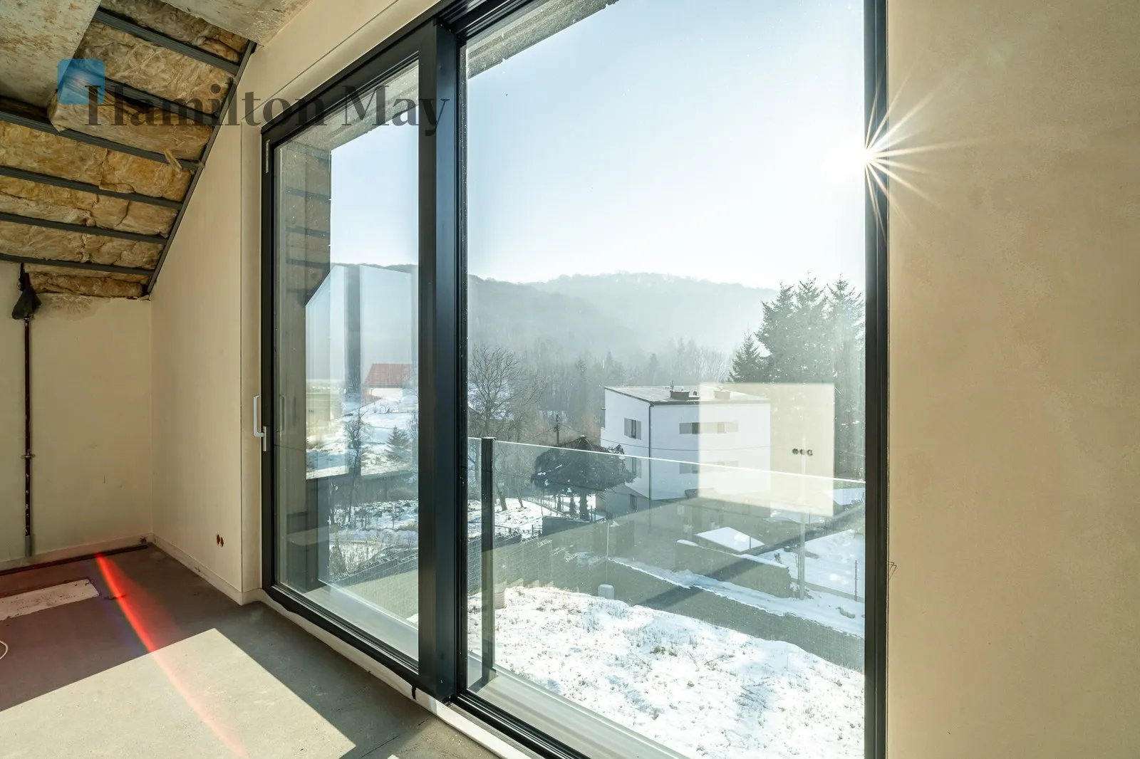 An elegant detached single-family house with an elevator and a unique view of Wola Justowska - slider