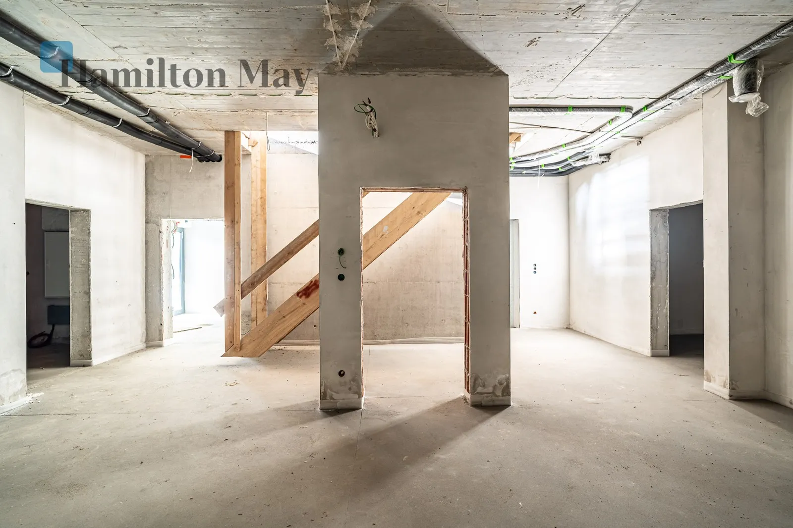 An elegant detached single-family house with an elevator and a unique view of Wola Justowska - slider