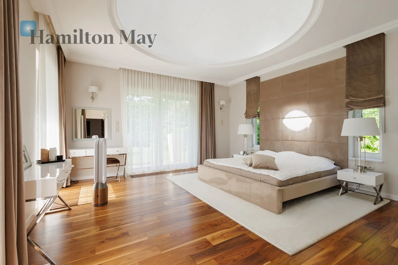 Region: Otwock Wielki Price: 3800000 PLN Bedrooms: 6 Bathrooms: 4 Plot size: 1848m2 - slider