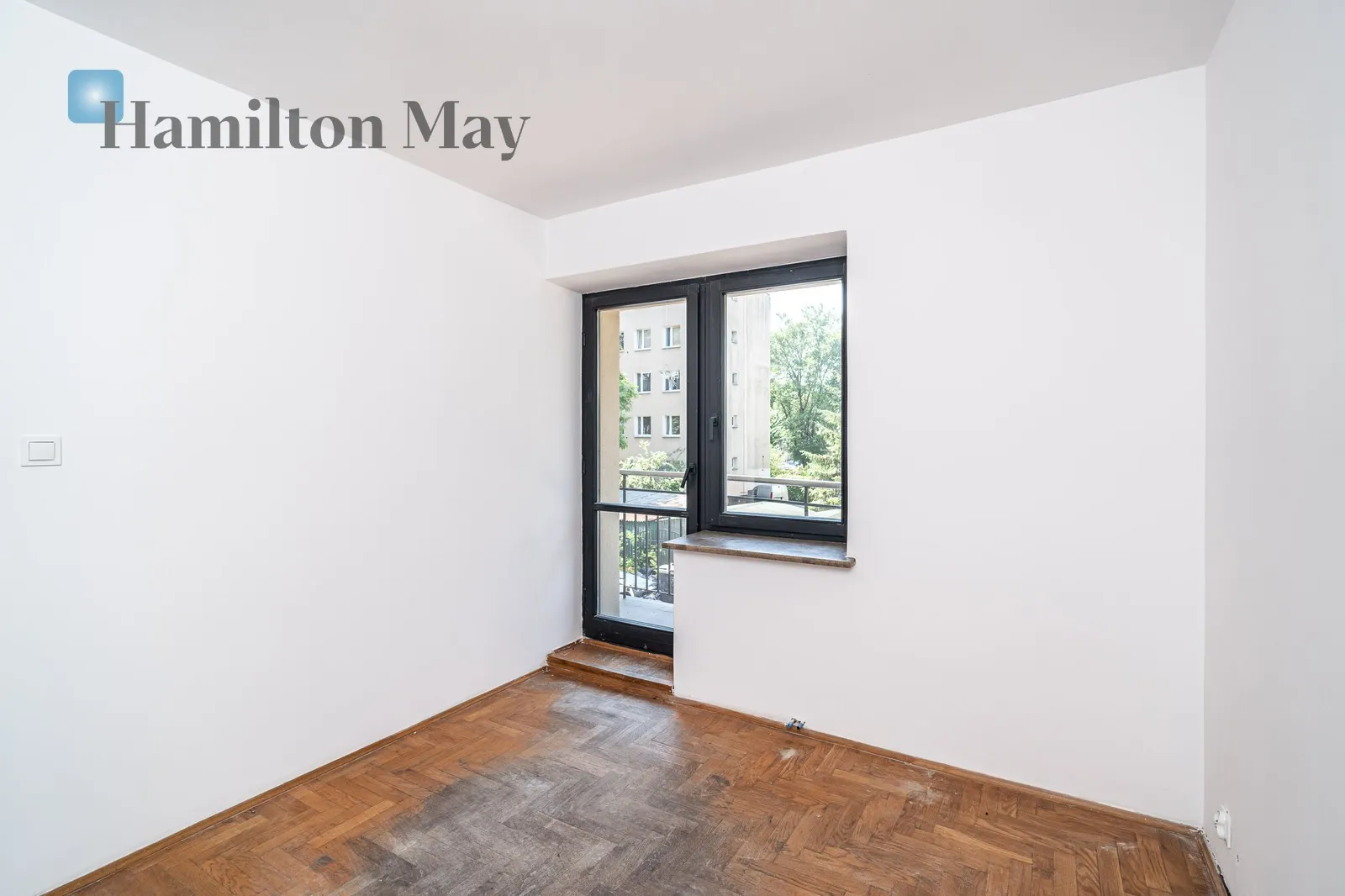 Distance to centre: 1.85 km Level: 1 Price: 1132300 PLN Bedrooms: 3 Bathrooms: 2 Size: 67m2 Price/m2: 16900 PLN - slider