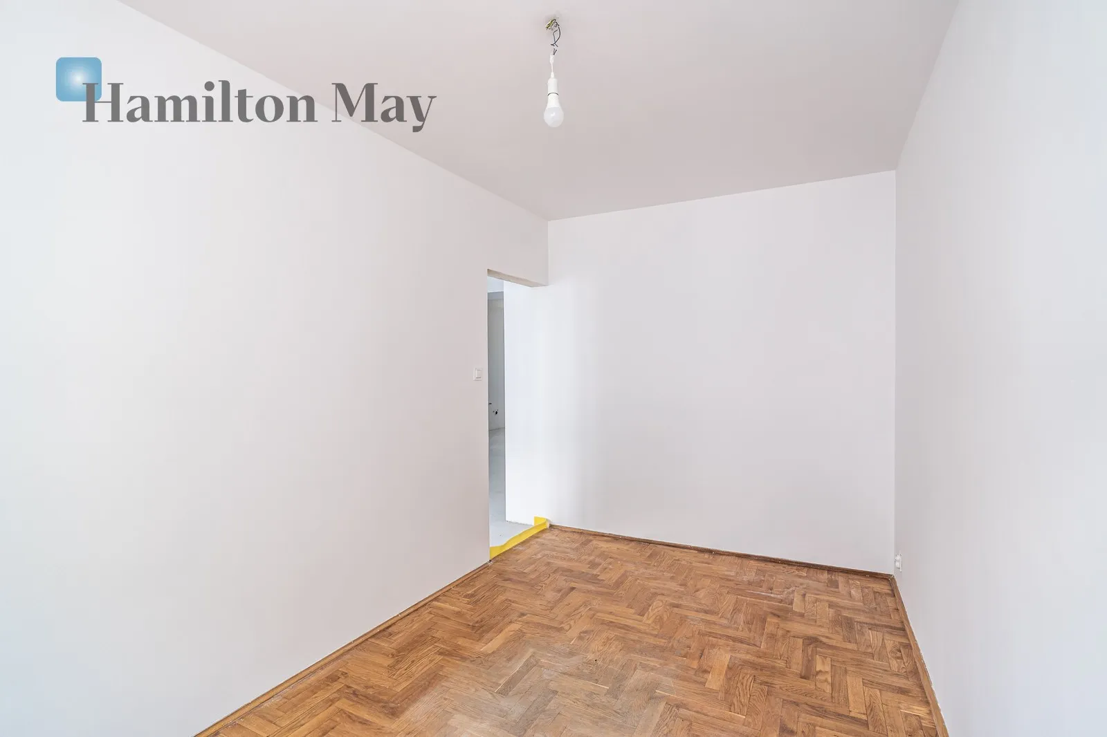 Distance to centre: 1.85 km Level: 2 Price: 1132300 PLN Bedrooms: 2 Bathrooms: 2 Size: 67m2 Price/m2: 16900 PLN - slider
