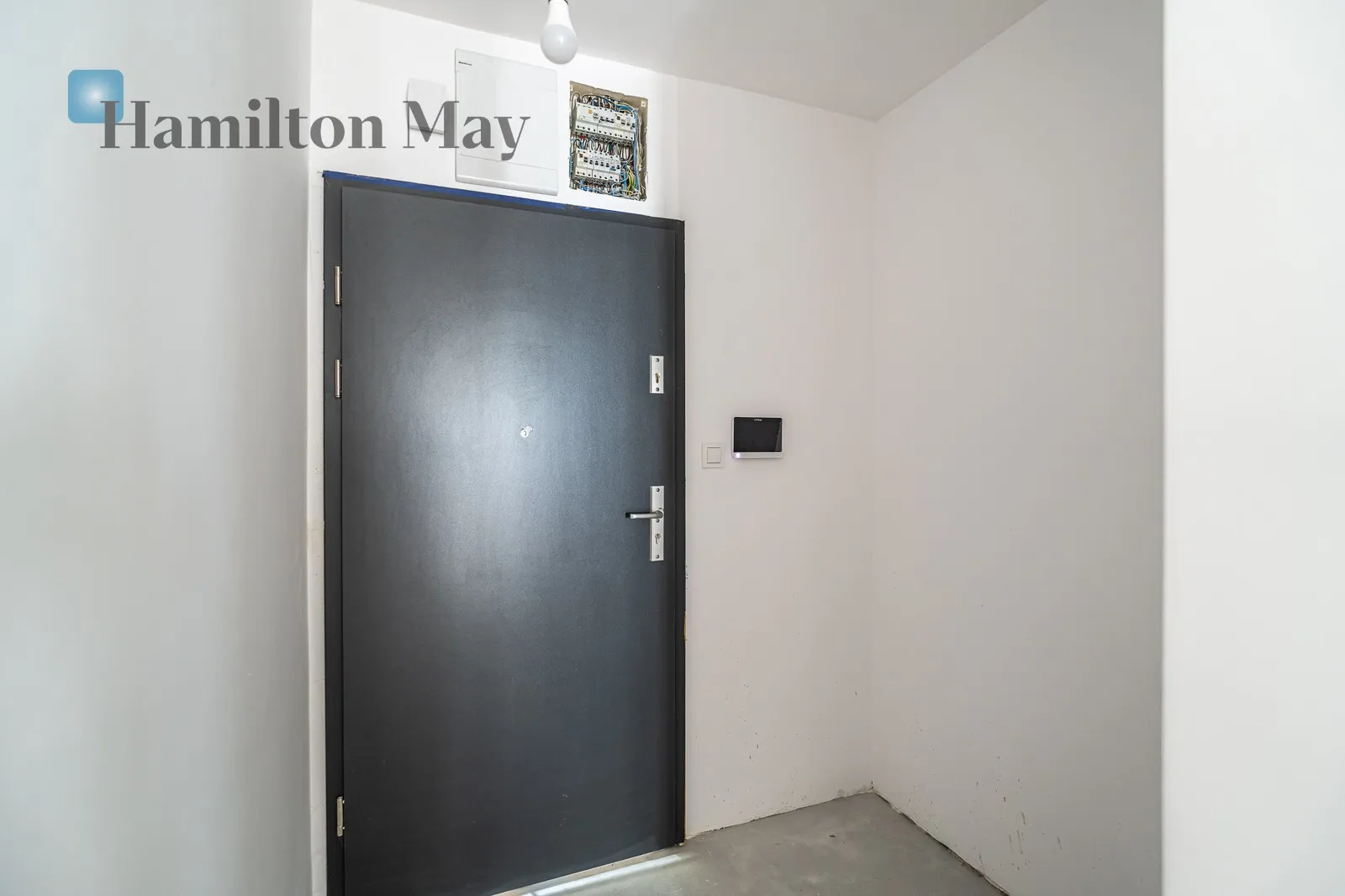 Level: 2 Price: 813400 PLN Bedrooms: 2 Bathrooms: 1 Size: 49m2 Price/m2: 16600 PLN - slider