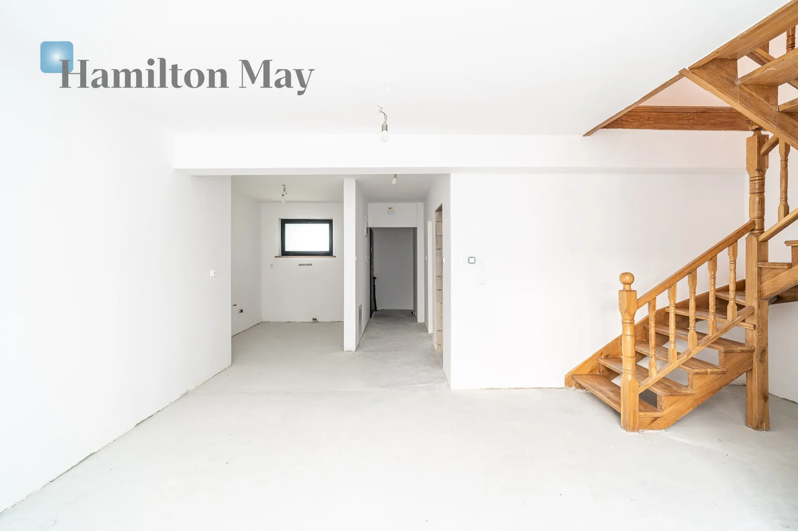 Region: Krowodrza Distance to centre: 1.85 km Level: 3 Price: 2016000 PLN Bedrooms: 5 Bathrooms: 2 Size: 122m2 - slider