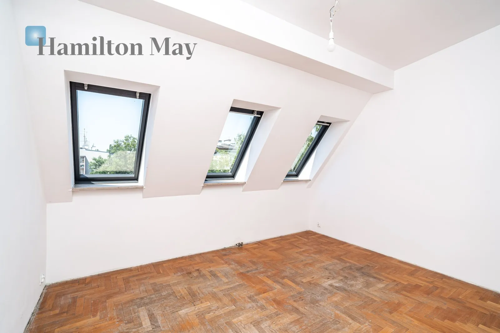 Region: Krowodrza Distance to centre: 1.85 km Level: 3 Price: 1562400 PLN Bedrooms: 3 - slider