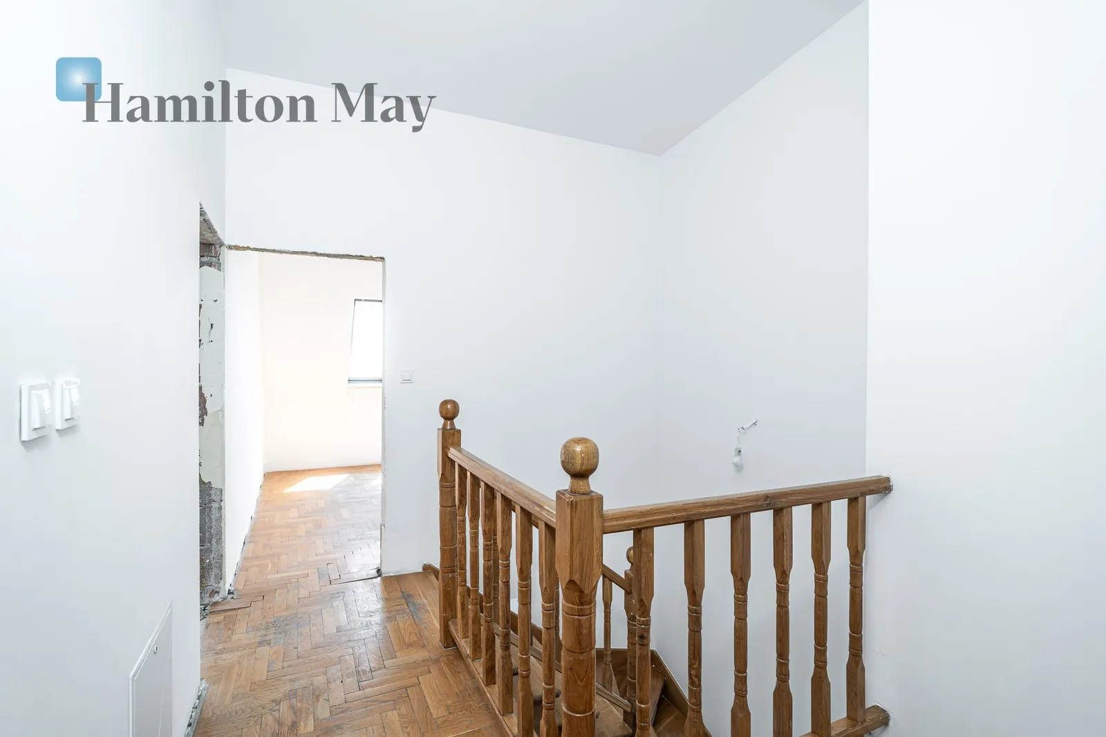 Level: 3 Price: 1562400 PLN Bedrooms: 3 Bathrooms: 2 Size: 96m2 - slider