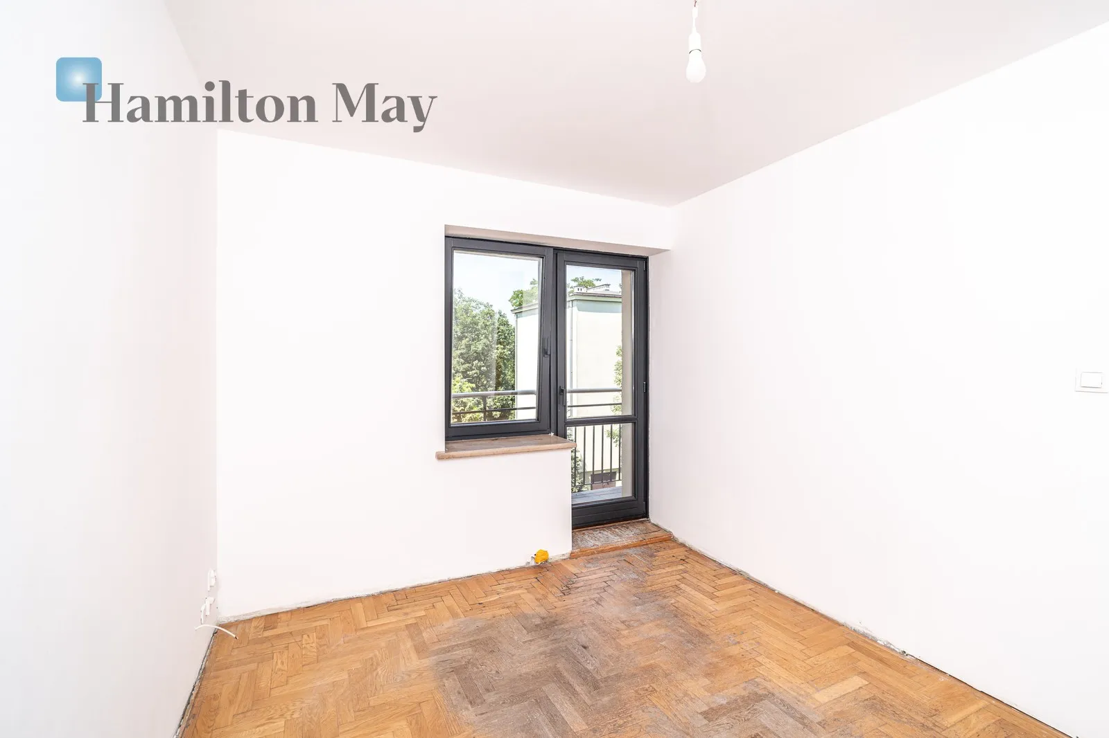 City: Kraków Street: Józefa Friedleina Region: Krowodrza Distance to centre: 1.85 km Level: 3 Price: 2016000 PLN - slider