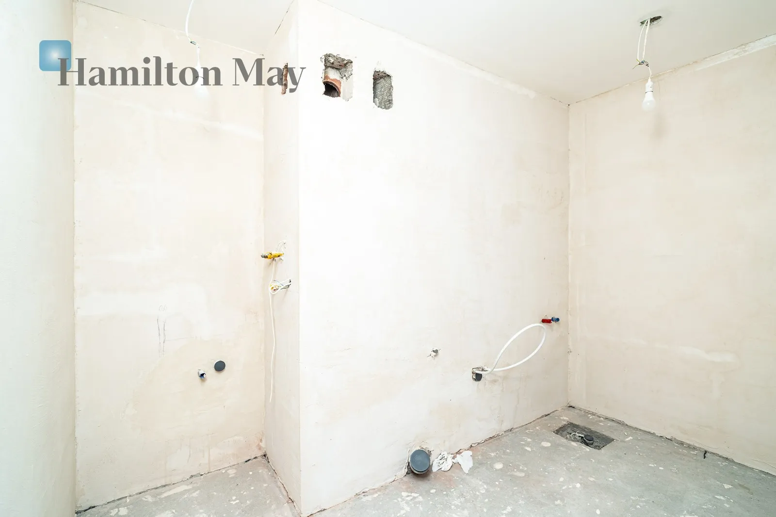 Distance to centre: 1.85 km Level: 3 Price: 2016000 PLN Bedrooms: 3 - slider
