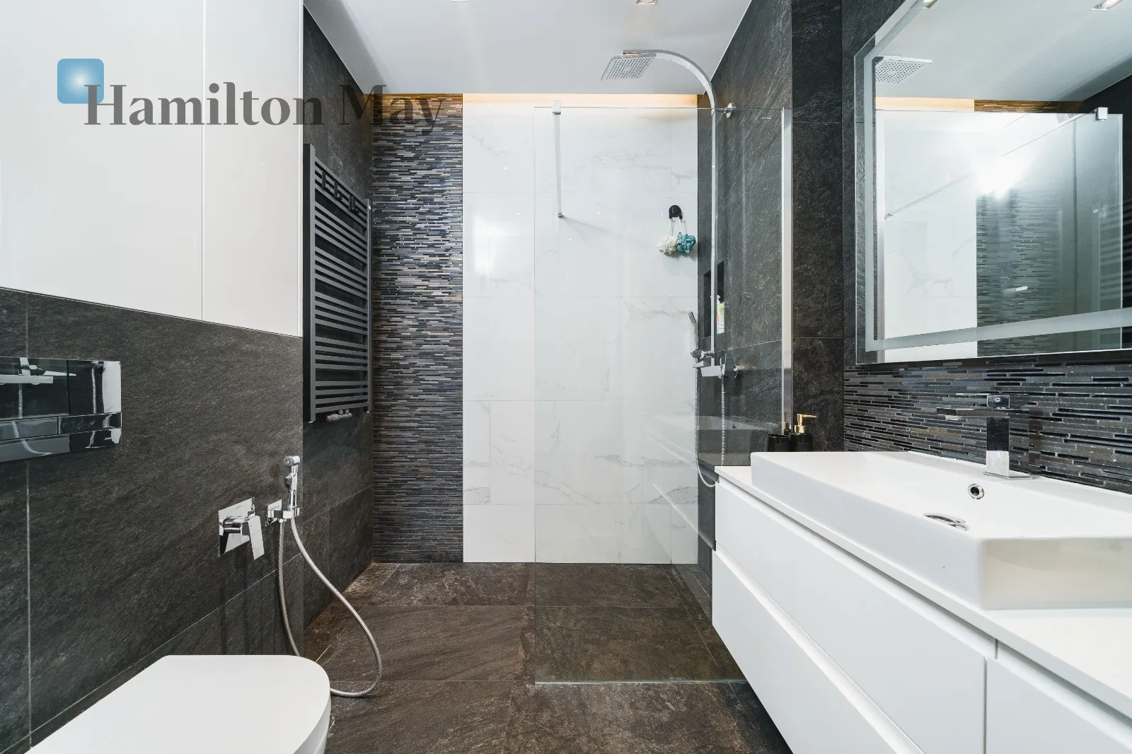 Преміум-квартира з паркуванням в Арт-Сіті - slider