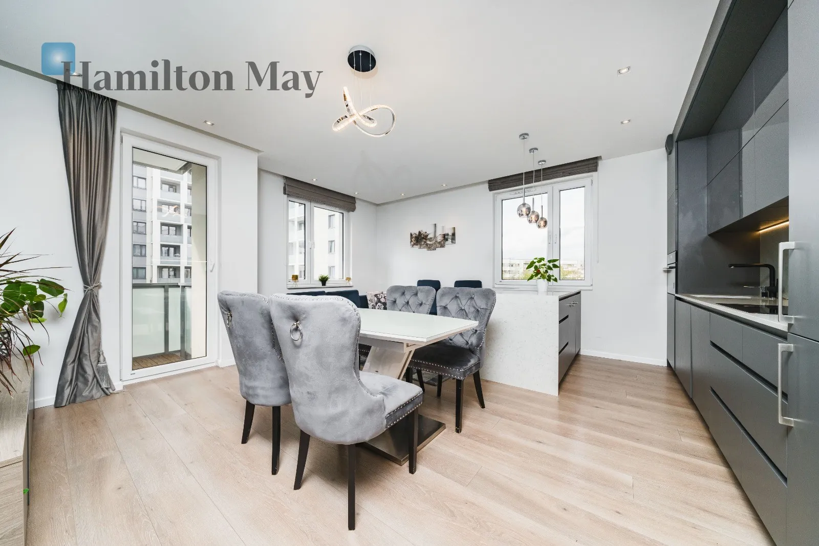 Преміум-квартира з паркуванням в Арт-Сіті - slider