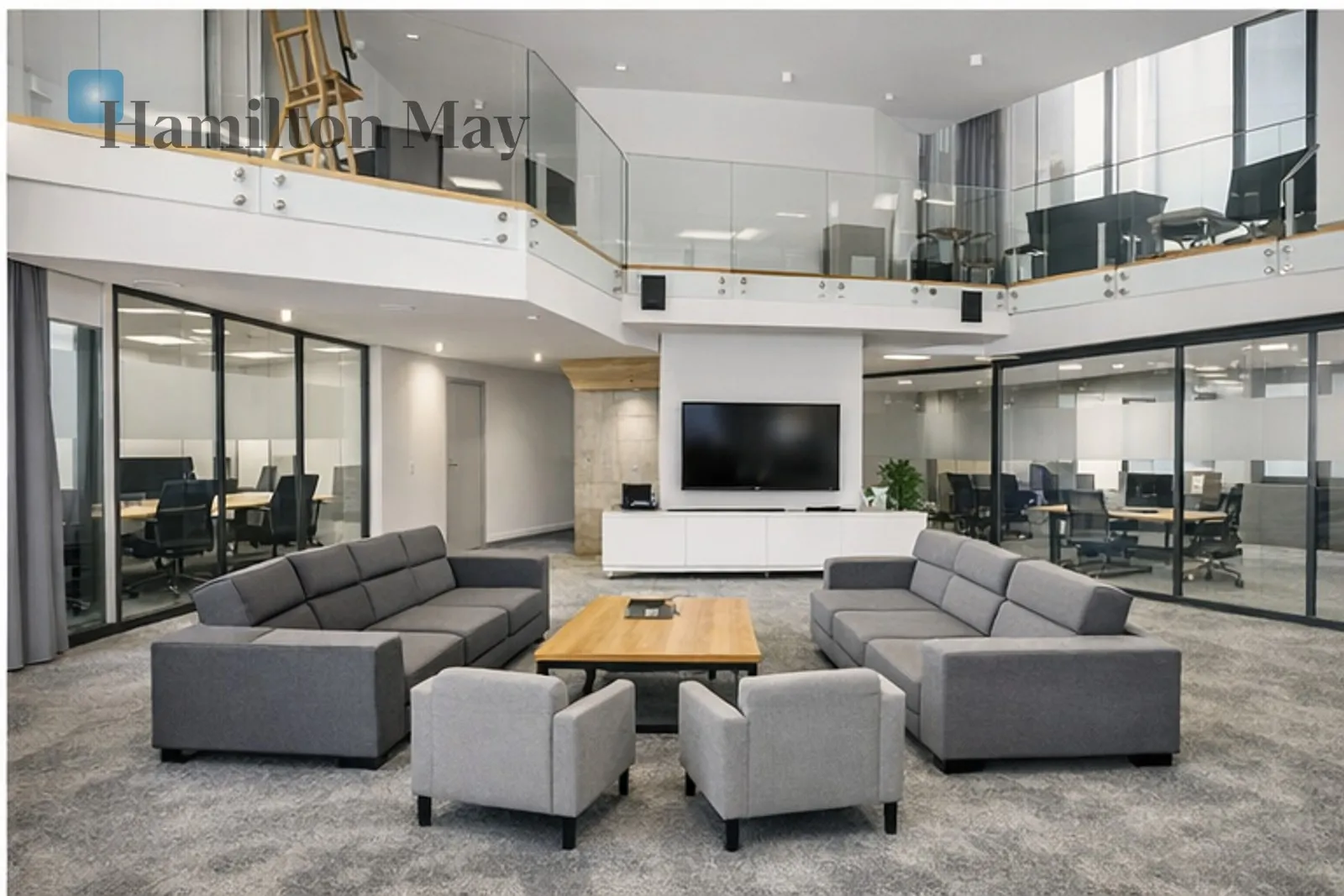 City: Warszawa Street: Komitetu Obrony Robotników Region: Włochy Subregion: Okęcie Distance to centre: 6.14 km Price: 29900 PLN Bedrooms: 5 Bathrooms: 4 Plot size: 1100m2 - slider