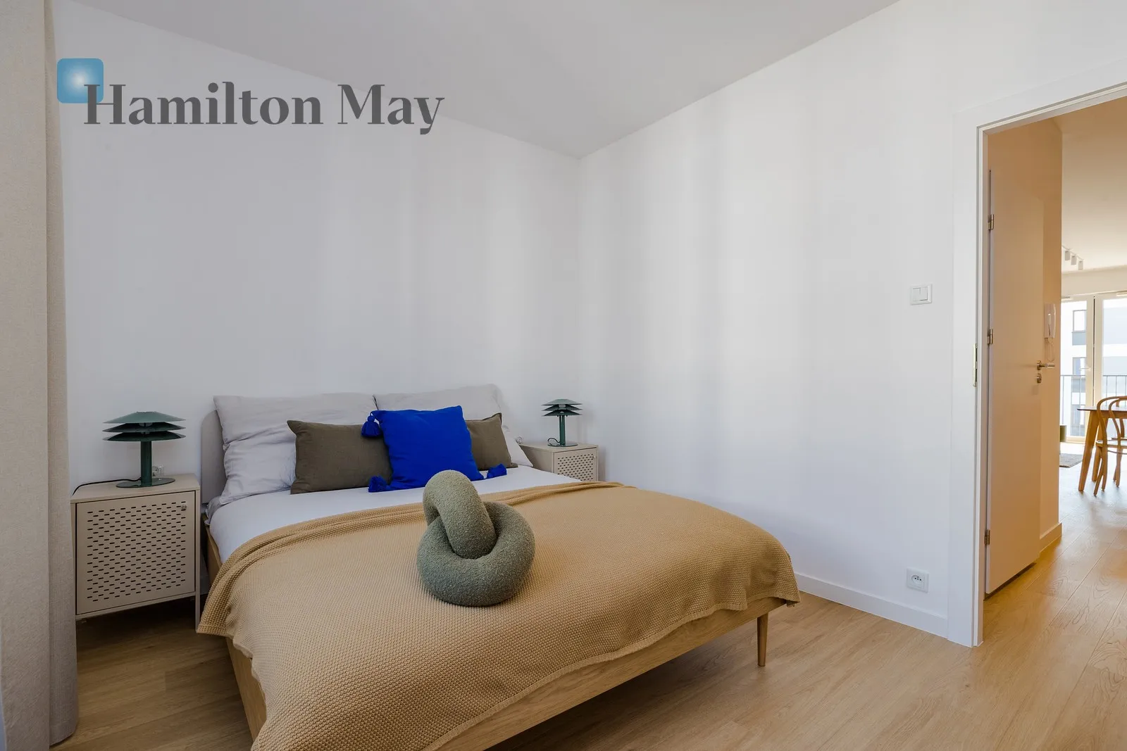 City: Kraków Street: Myśliwska Region: Podgórze Subregion: Płaszów Distance to centre: 4.69 km Level: 4 Price: 762000 PLN - slider