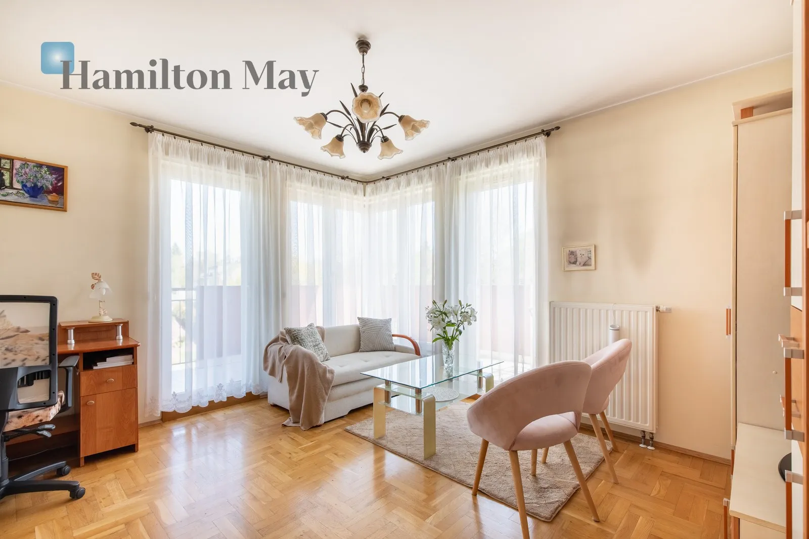 City: Kraków Street: osiedle Złota Podkowa Region: Bronowice Subregion: Bronowice Małe Distance to centre: 4.88 km Level: 2 Price: 775000 PLN Bedrooms: 1 Bathrooms: 1 Size: 49m2 Price/m2: 15816 PLN - slider