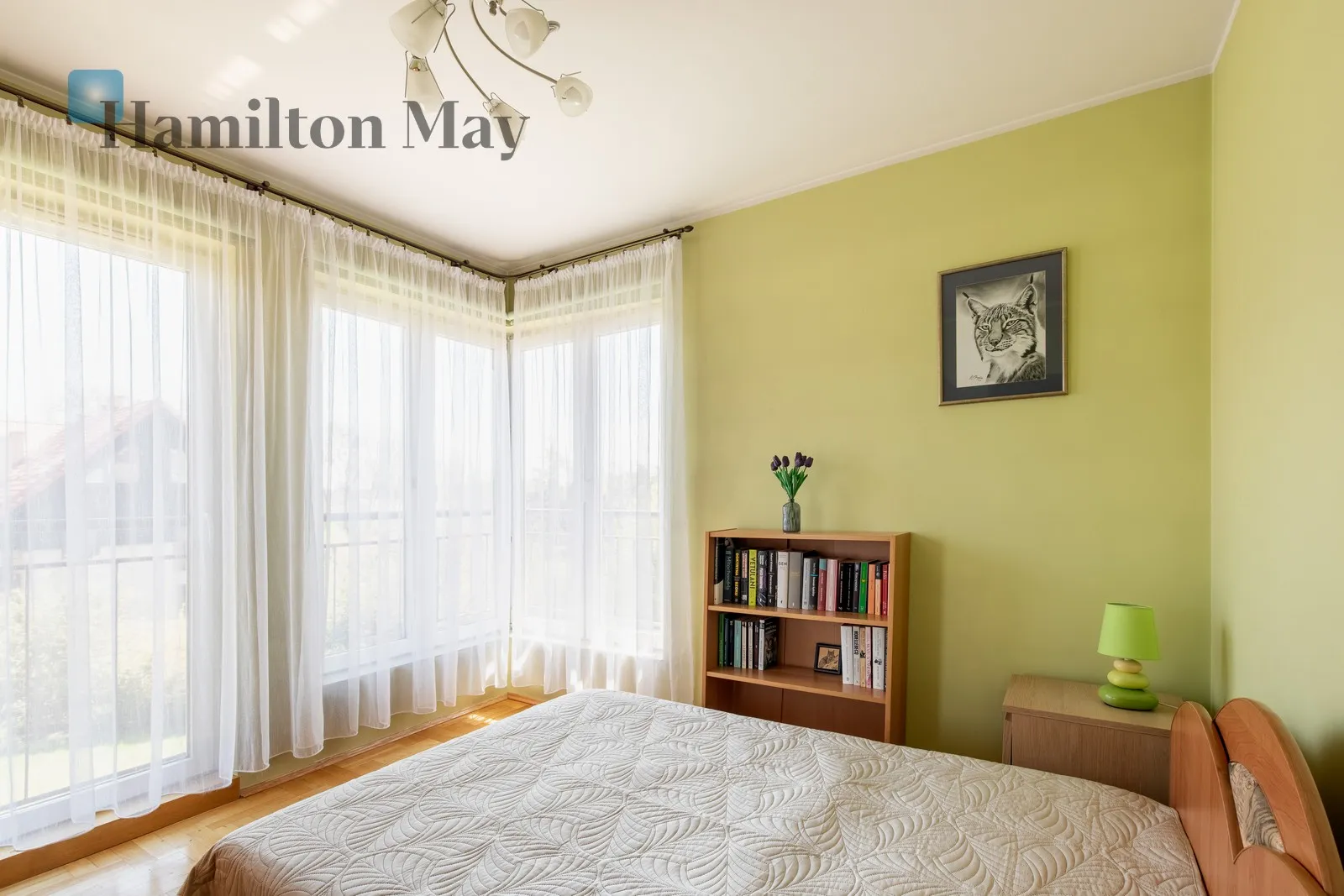 City: Kraków Street: osiedle Złota Podkowa Region: Bronowice Subregion: Bronowice Małe Distance to centre: 4.88 km Level: 2 Price: 775000 PLN Bedrooms: 1 - slider