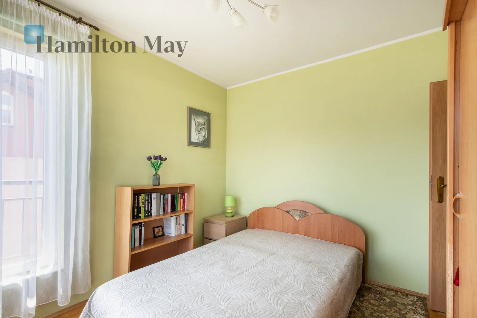 Street: osiedle Złota Podkowa Region: Bronowice Subregion: Bronowice Małe Distance to centre: 4.88 km Level: 2 Price: 775000 PLN Bedrooms: 1 Bathrooms: 1 - slider