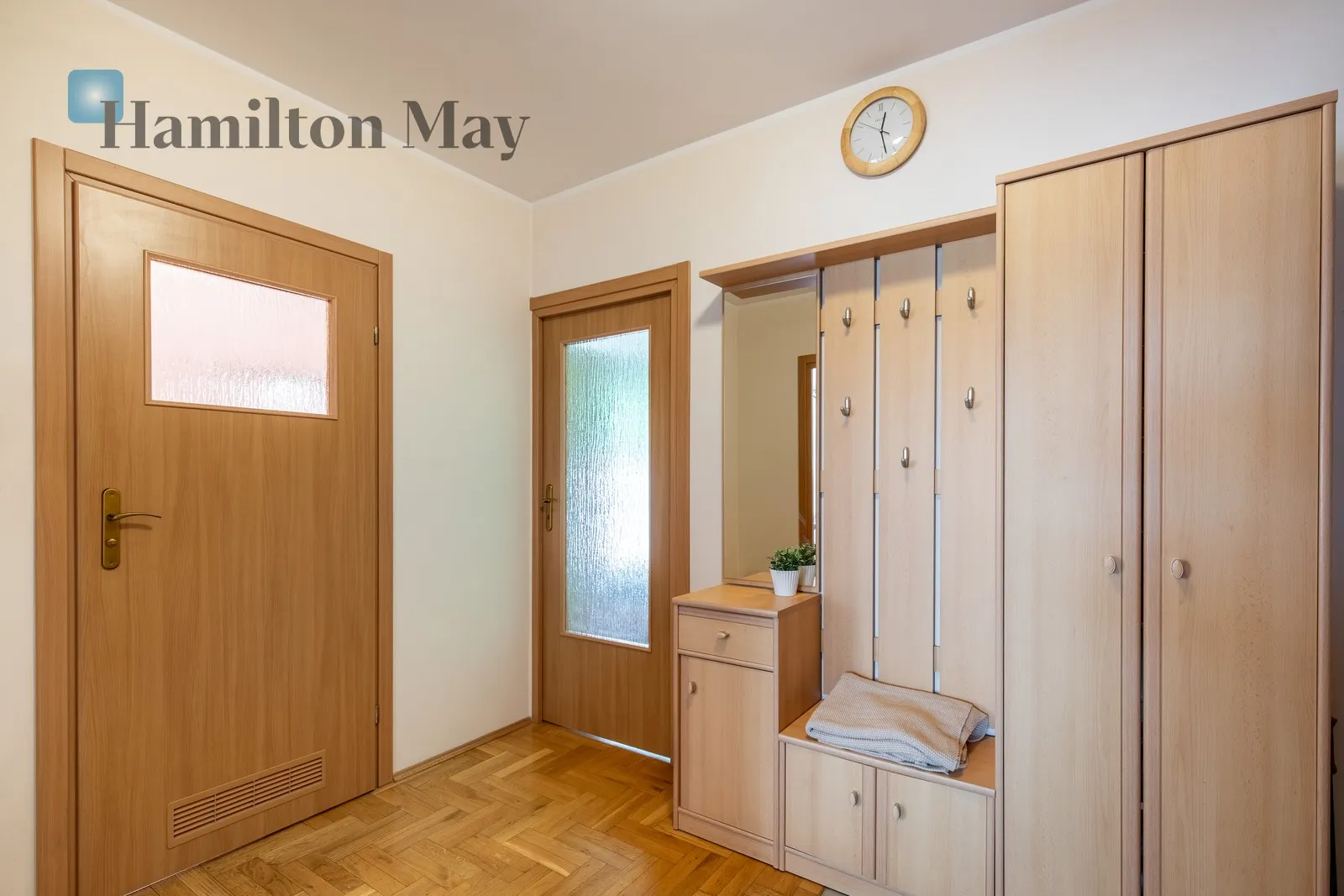 City: Kraków Street: osiedle Złota Podkowa Region: Bronowice Subregion: Bronowice Małe Distance to centre: 4.88 km Level: 2 - slider