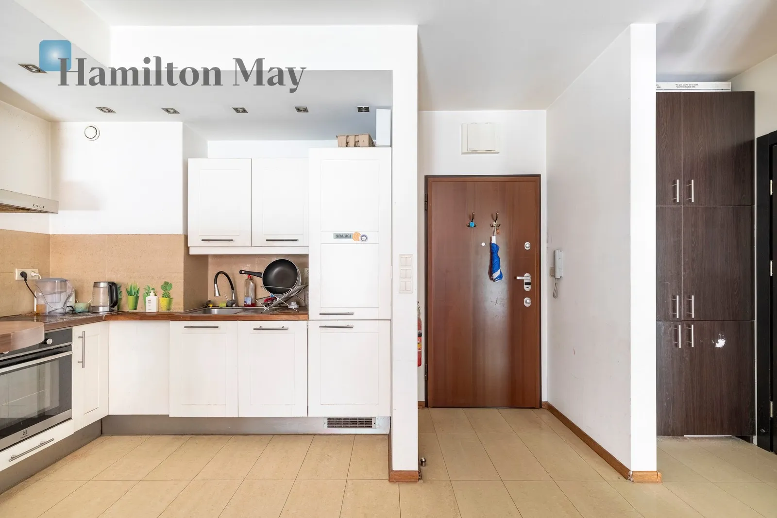 2-room apartment in the Angel City building - slider