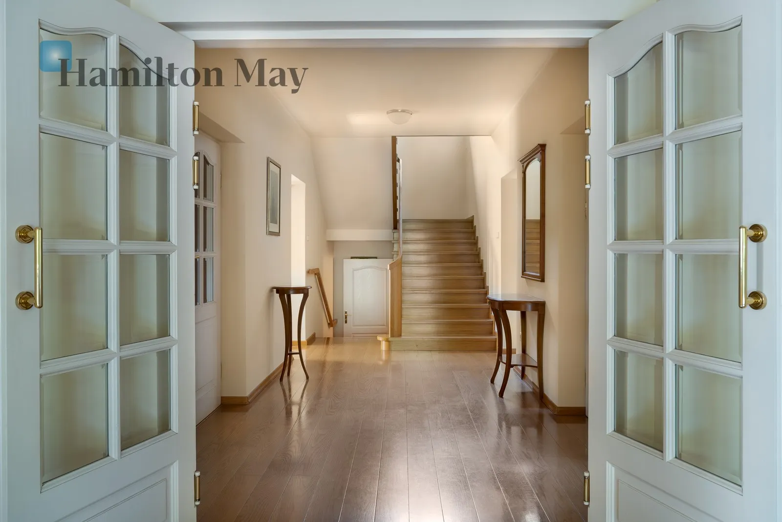 Price: 5750000 PLN Bedrooms: 4 - slider