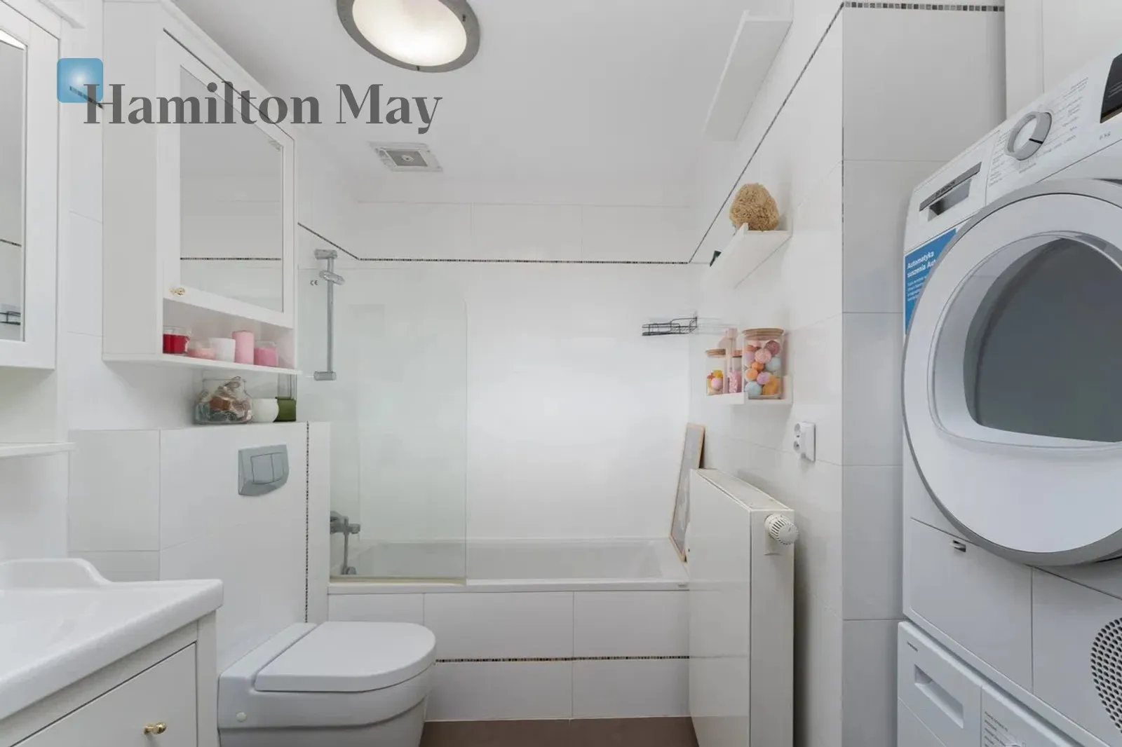 Region: Stare Miasto Subregion: Piasek Distance to centre: 0.77 km Price: 1290000 PLN Bedrooms: 2 Bathrooms: 1 Size: 45m2 Price/m2: 28667 PLN - slider