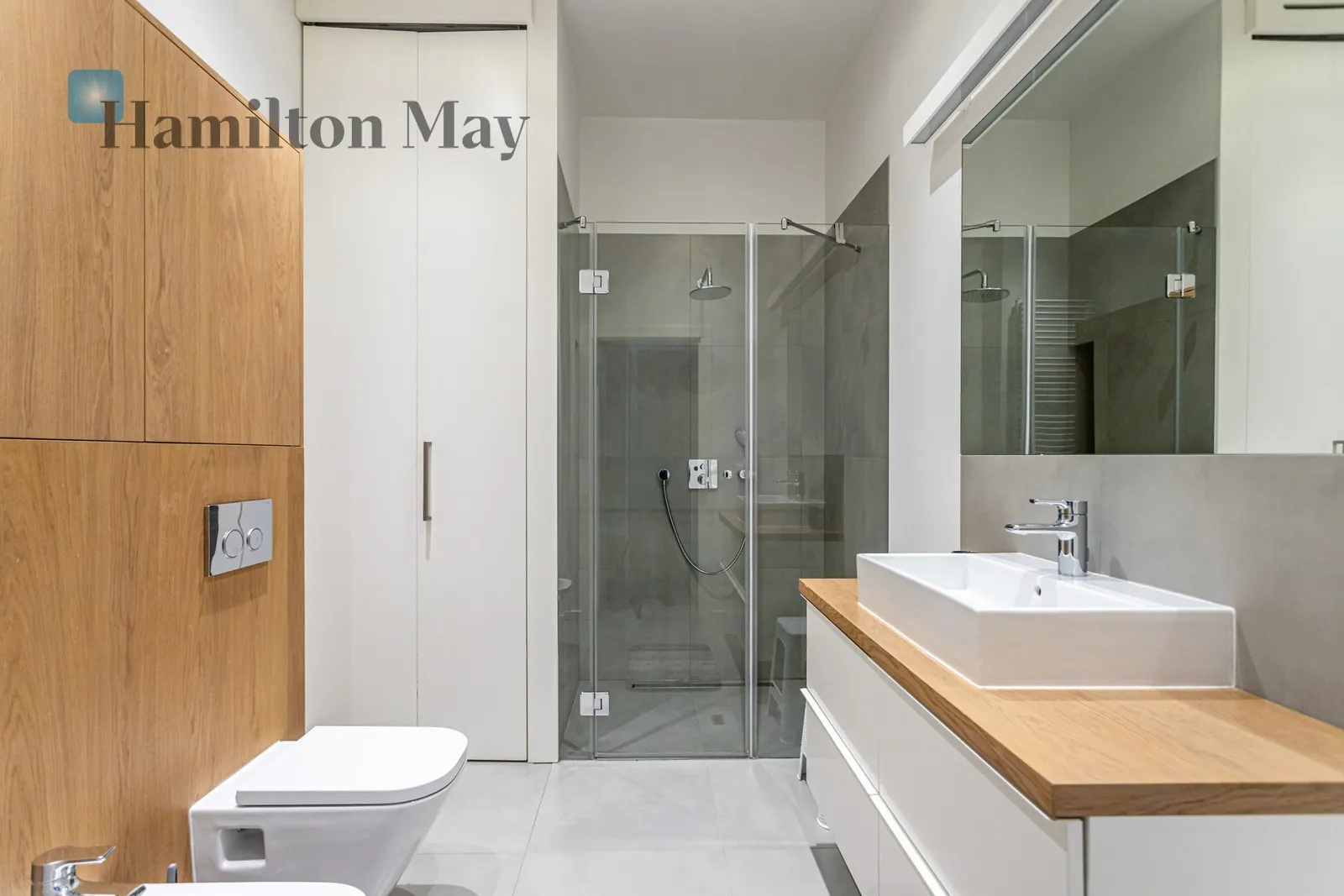 One bedroom apartment in the Piano House development - slider