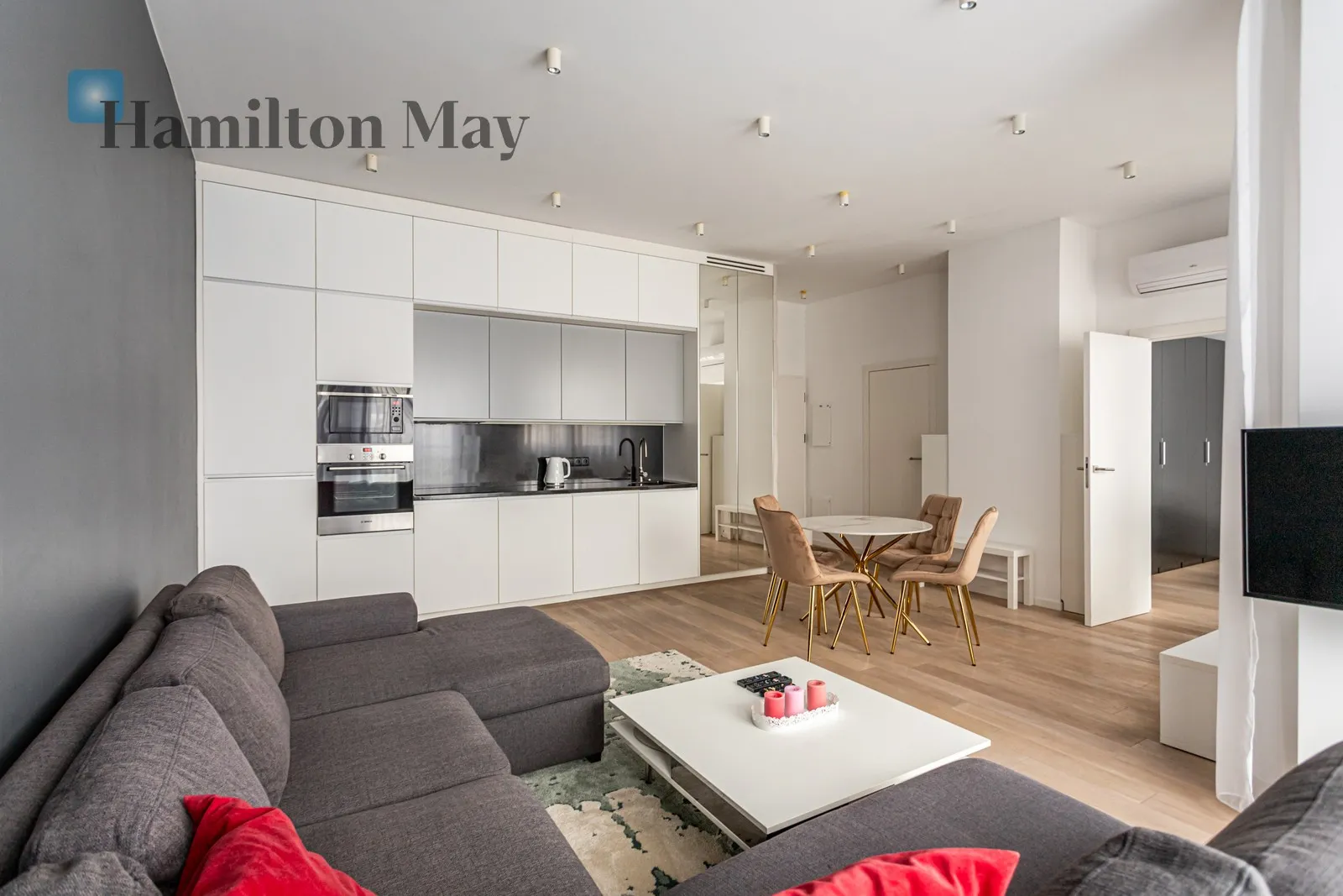 One bedroom apartment in the Piano House development - slider