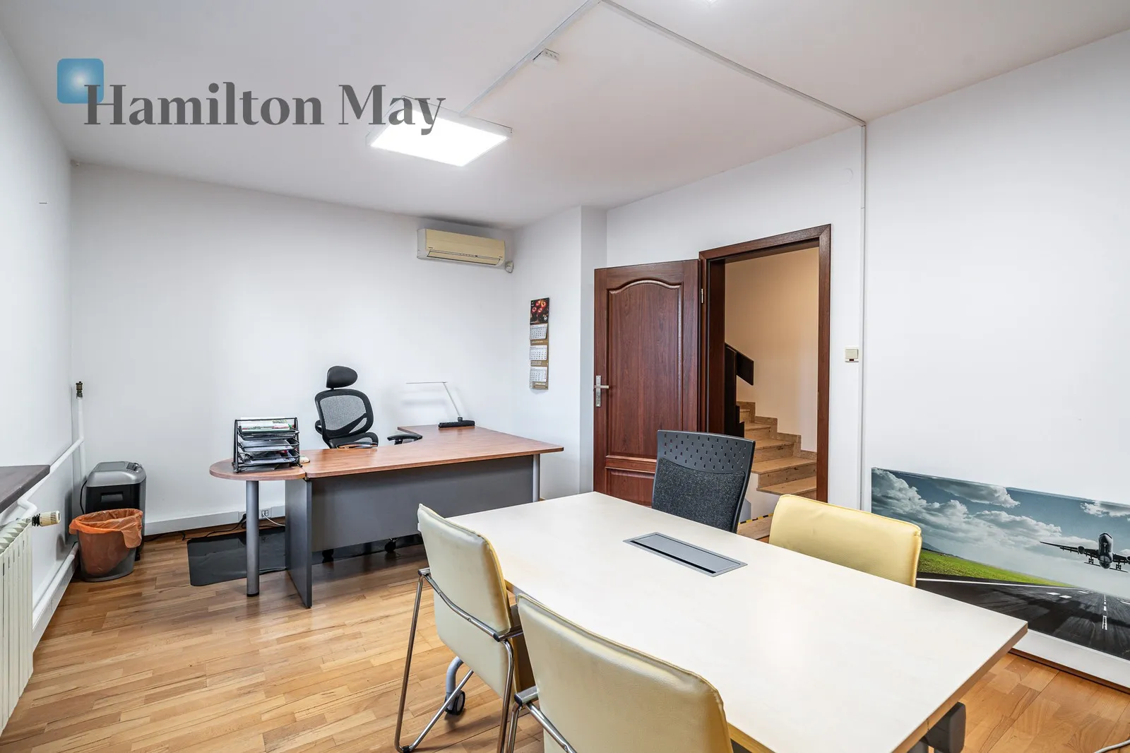 Region: Podgórze Distance to centre: 4.54 km Level: 1 Price: 7500 PLN Bedrooms: null Bathrooms: null Plot size: nullm2 - slider