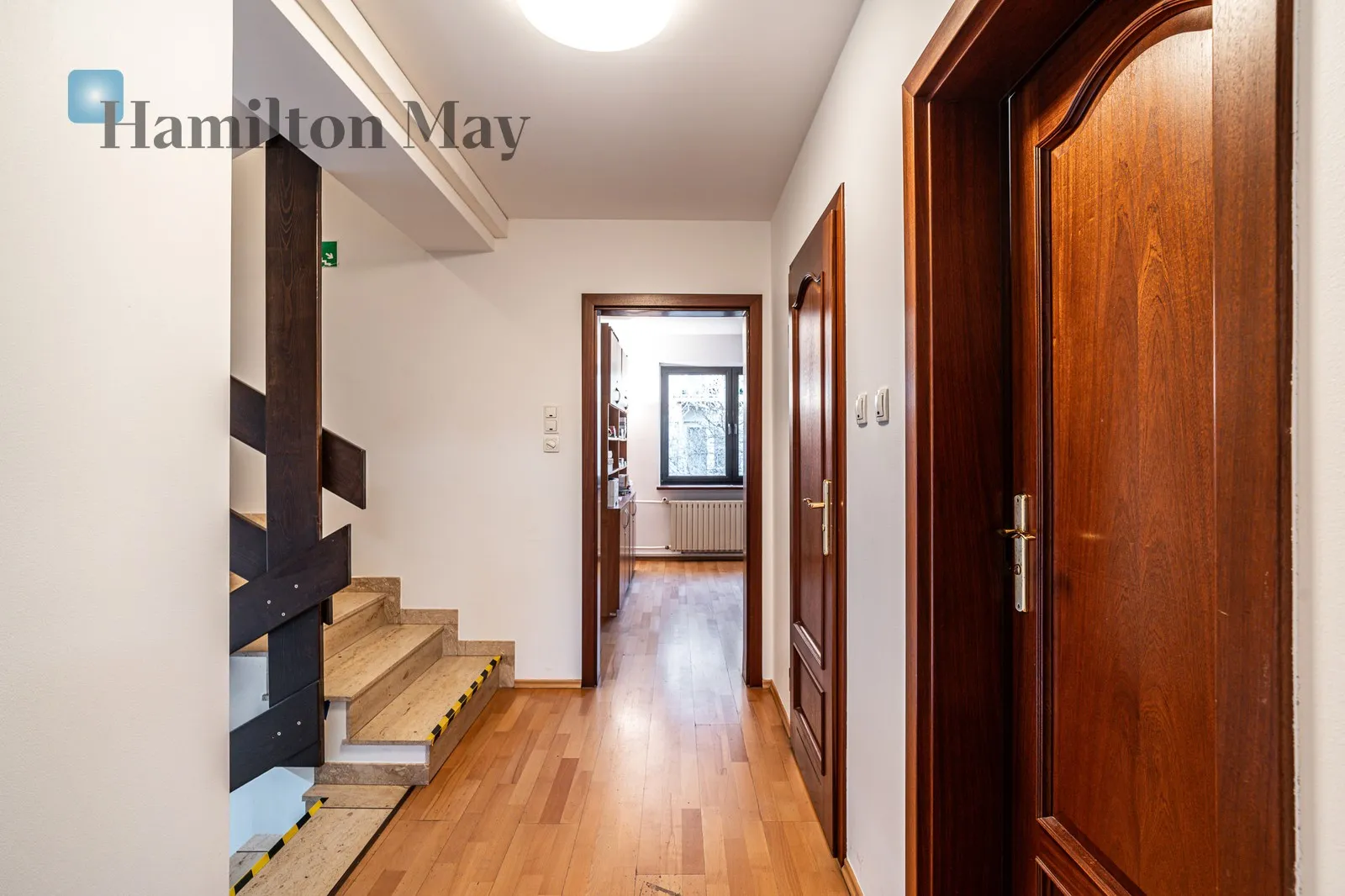 Price: 7500 PLN Bedrooms: null Bathrooms: null Plot size: nullm2 - slider