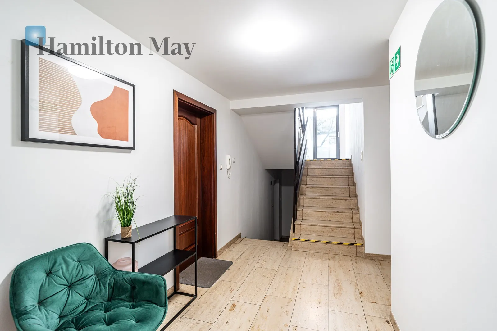 Bedrooms: null Bathrooms: null Plot size: nullm2 Layout: null - slider