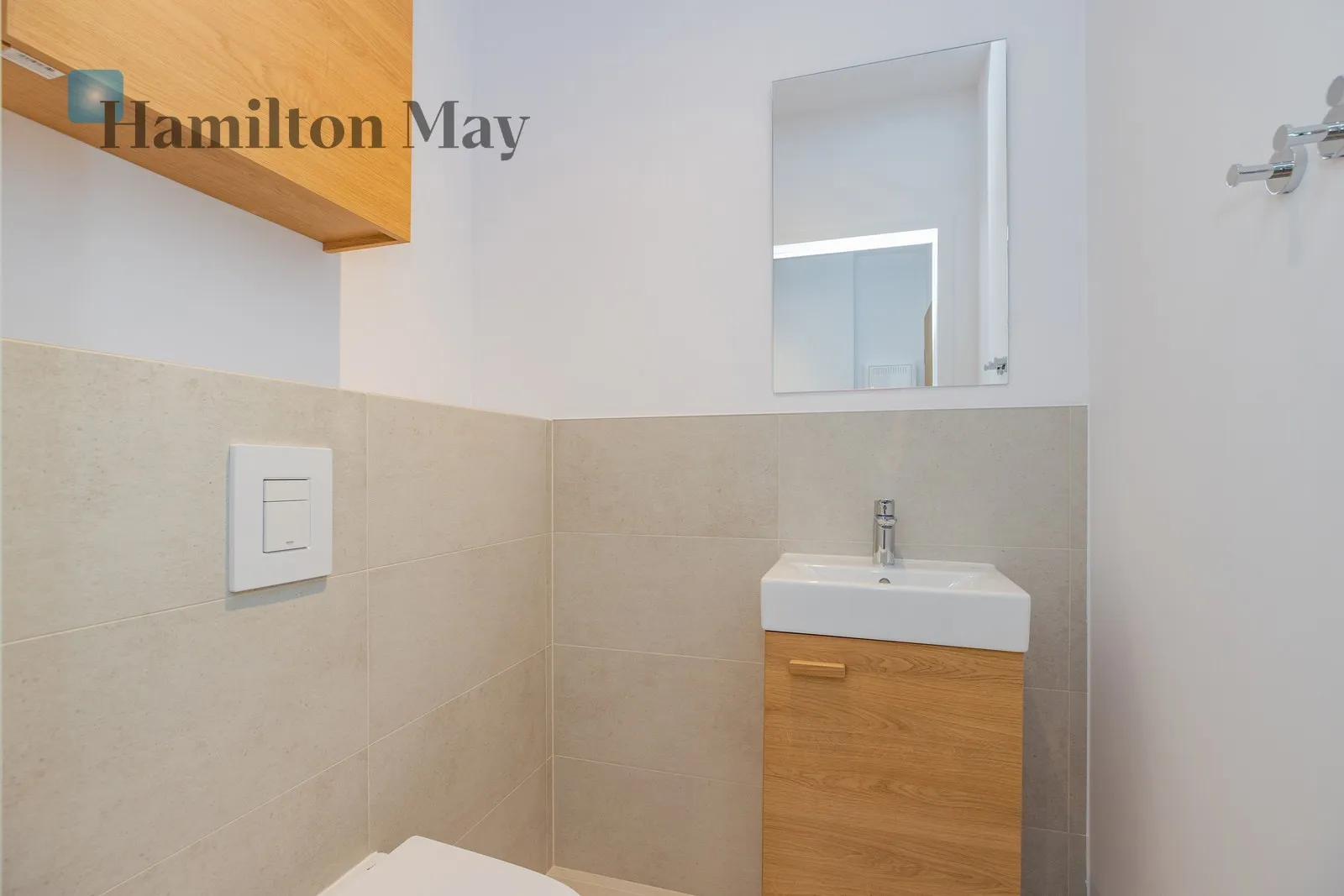 Region: Łagiewniki-Borek Fałęcki Distance to centre: 4.03 km Level: 4 Price: 1108000 PLN Bedrooms: 2 Bathrooms: 1 Size: 58.95m2 Price/m2: 18796 PLN - slider