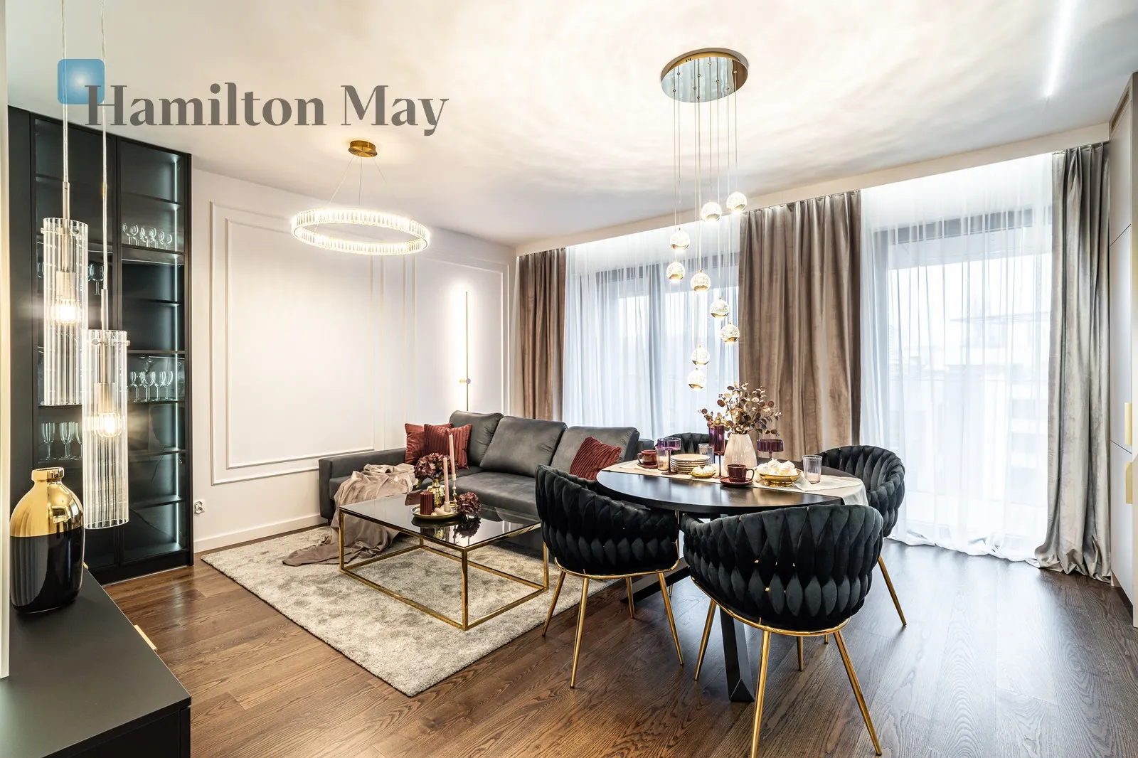 Luxury 4-Room Apartment with Panoramic Green Views - slider