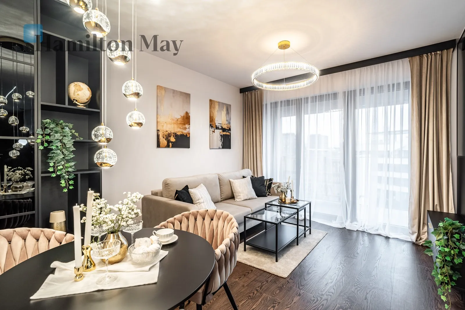 Elegancki apartament z loggią i widokiem na zieleń - slider