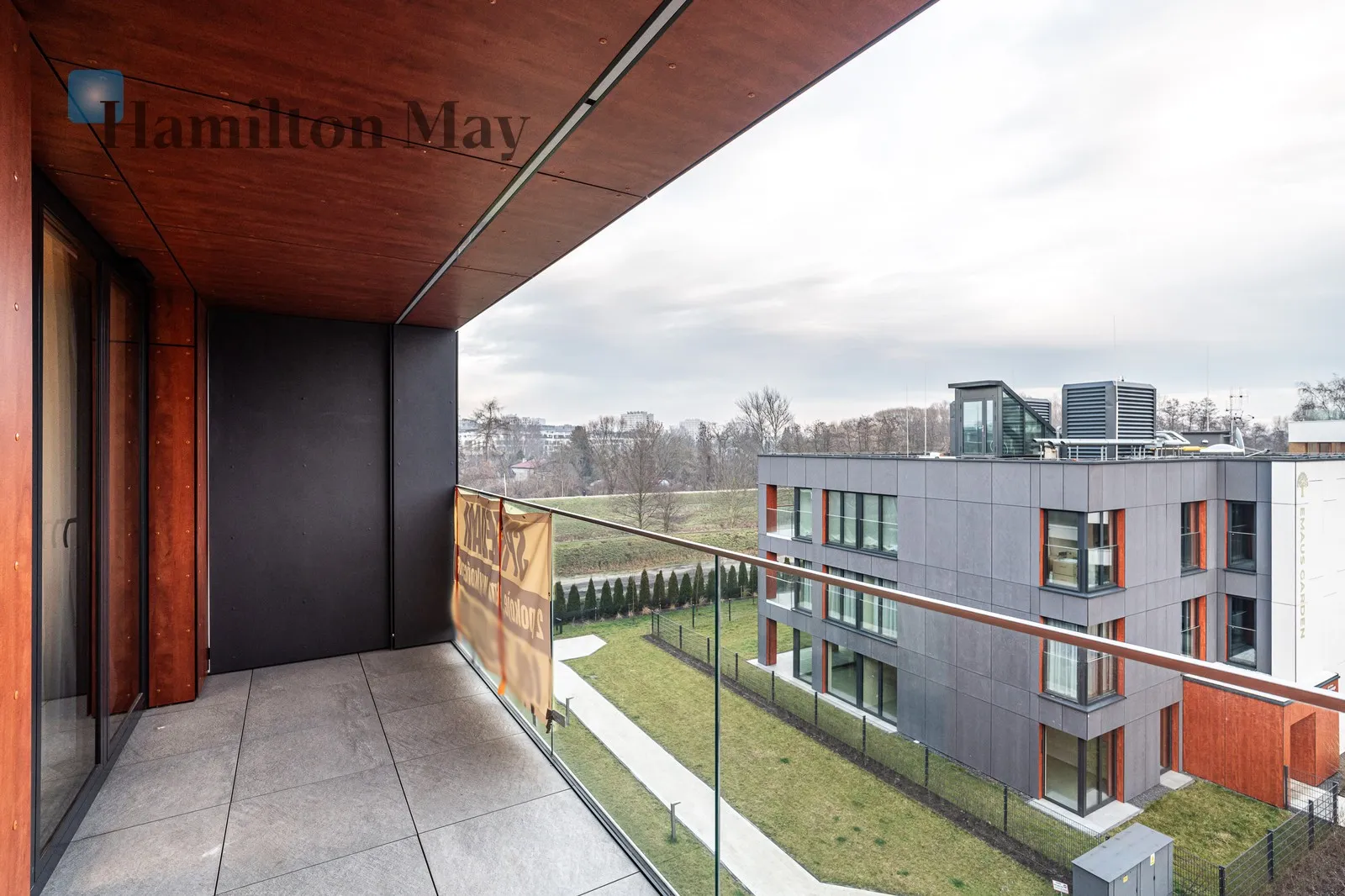 City: Kraków Street: Piotra Borowego Region: Zwierzyniec Subregion: Wola Justowska Distance to centre: 3.43 km Level: 3 - slider