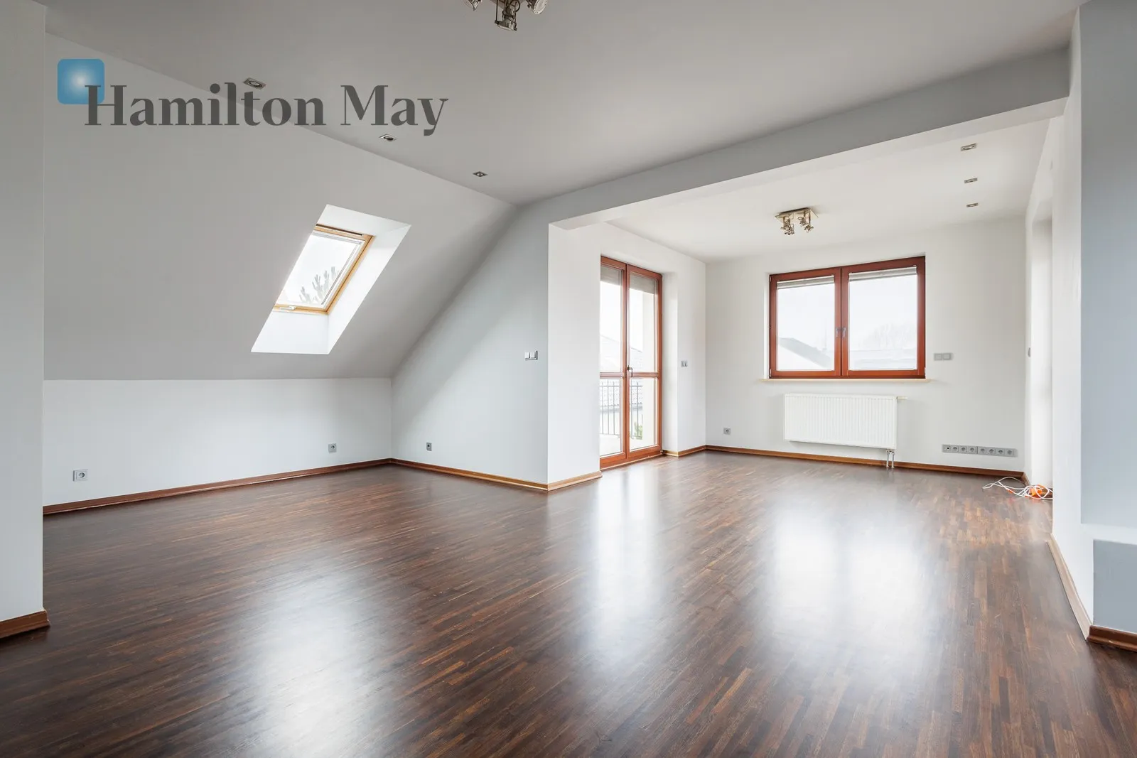 City: Warszawa Street: Arbuzowa Region: Mokotów Subregion: Służew Distance to centre: 7.44 km Level: -9 Price: 14000 PLN - slider