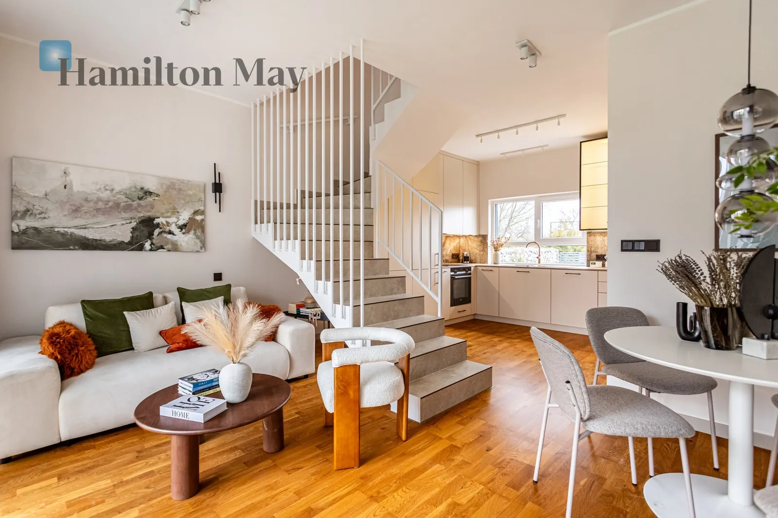 Segment w cichej i zielonej części Zacisza - slider