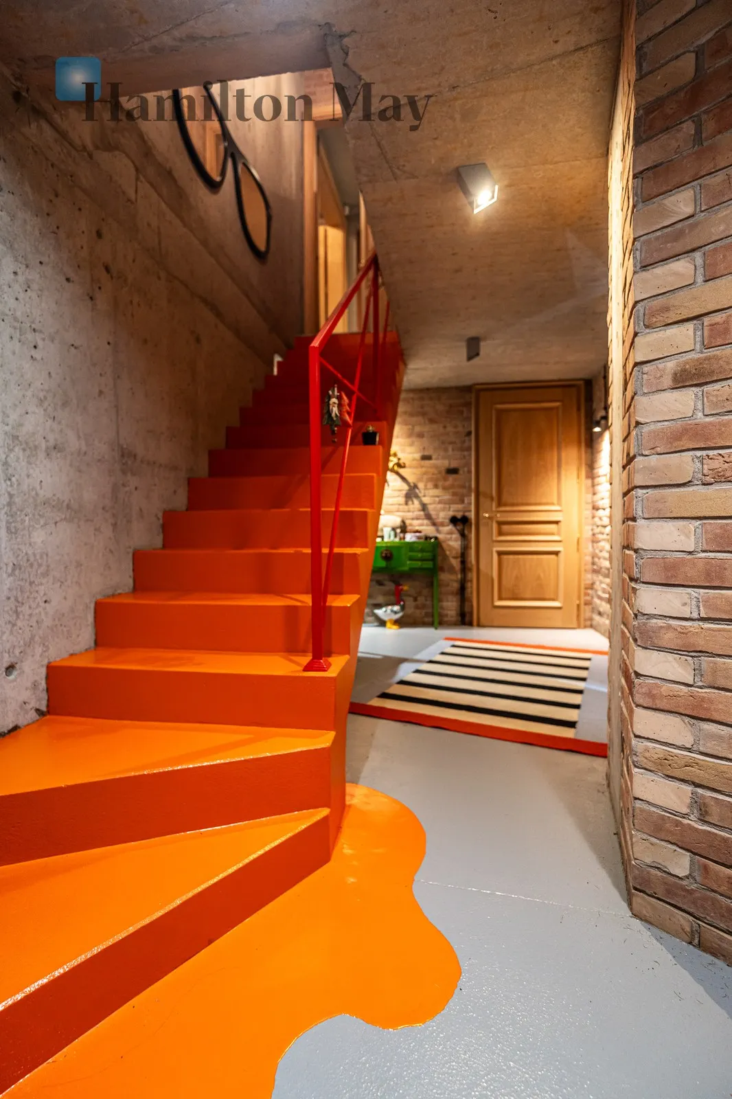 Region: Zwierzyniec Subregion: Wola Justowska Price: 6400000 PLN Bedrooms: 2 Bathrooms: 3 Plot size: 842m2 - slider