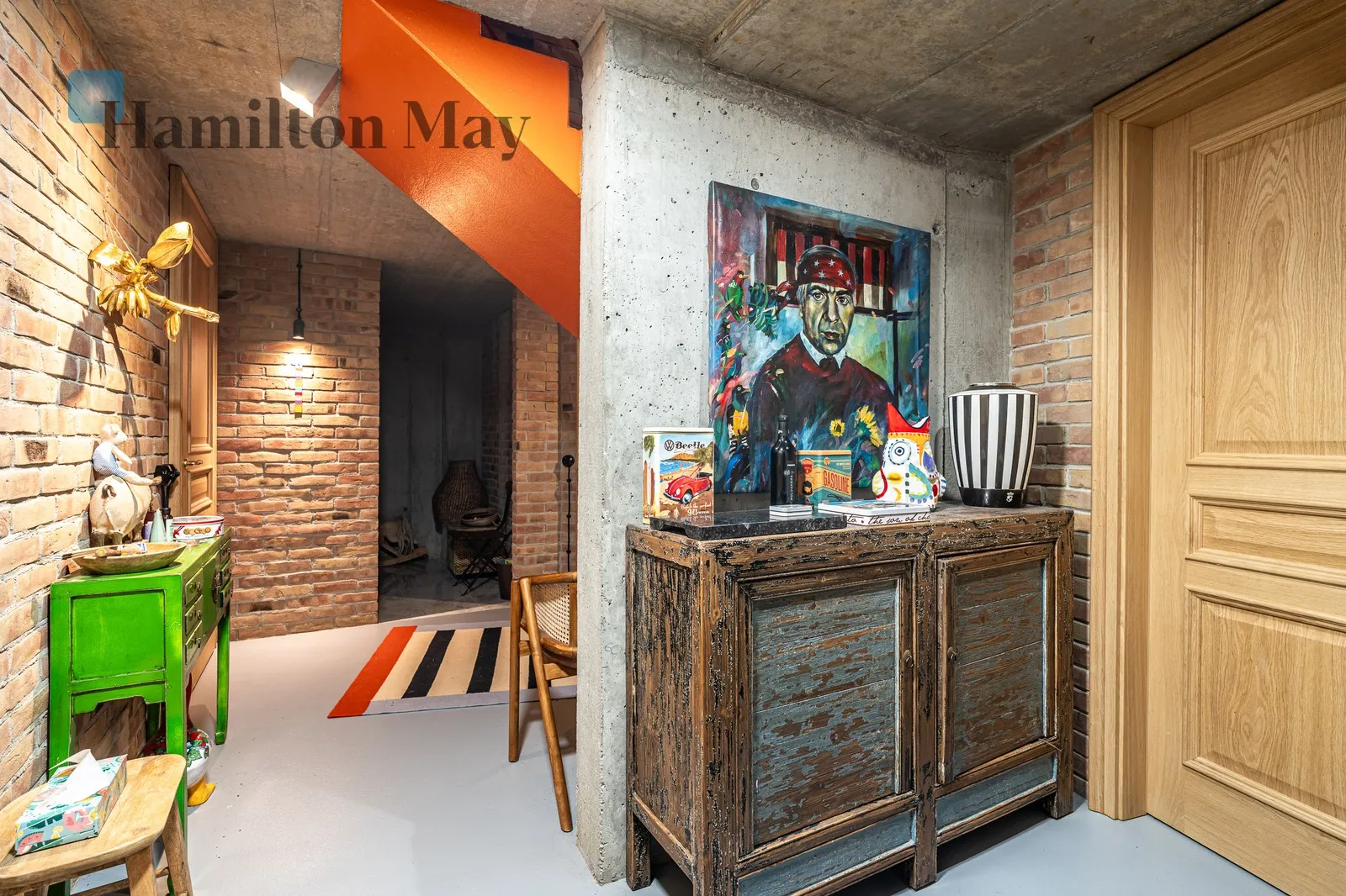 Price: 6400000 PLN Bedrooms: 2 Bathrooms: 3 - slider