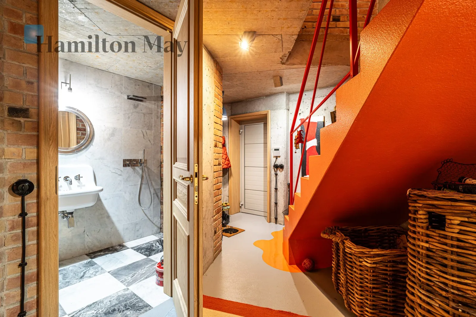 Street: Zakamycze Region: Zwierzyniec - slider