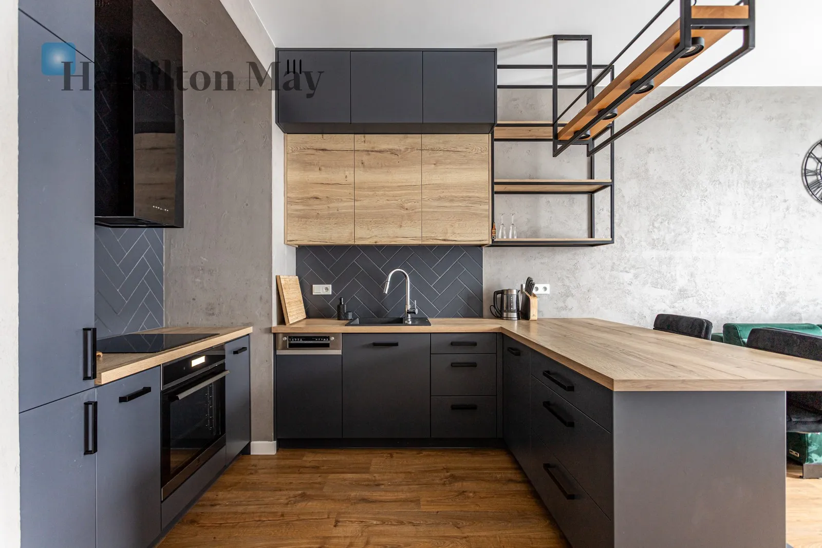 Nowoczesne dwupokojowe mieszkanie w stylu loft z balkonem na Włochach - slider